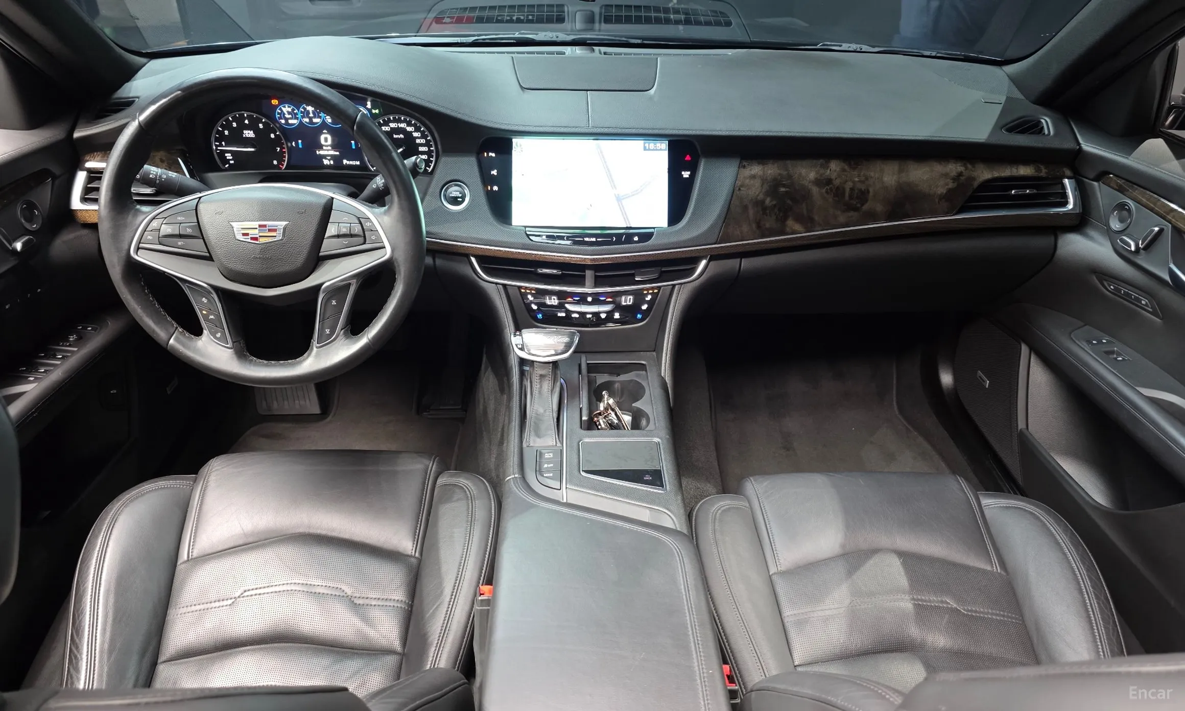 Cadillac CT6 превью 7