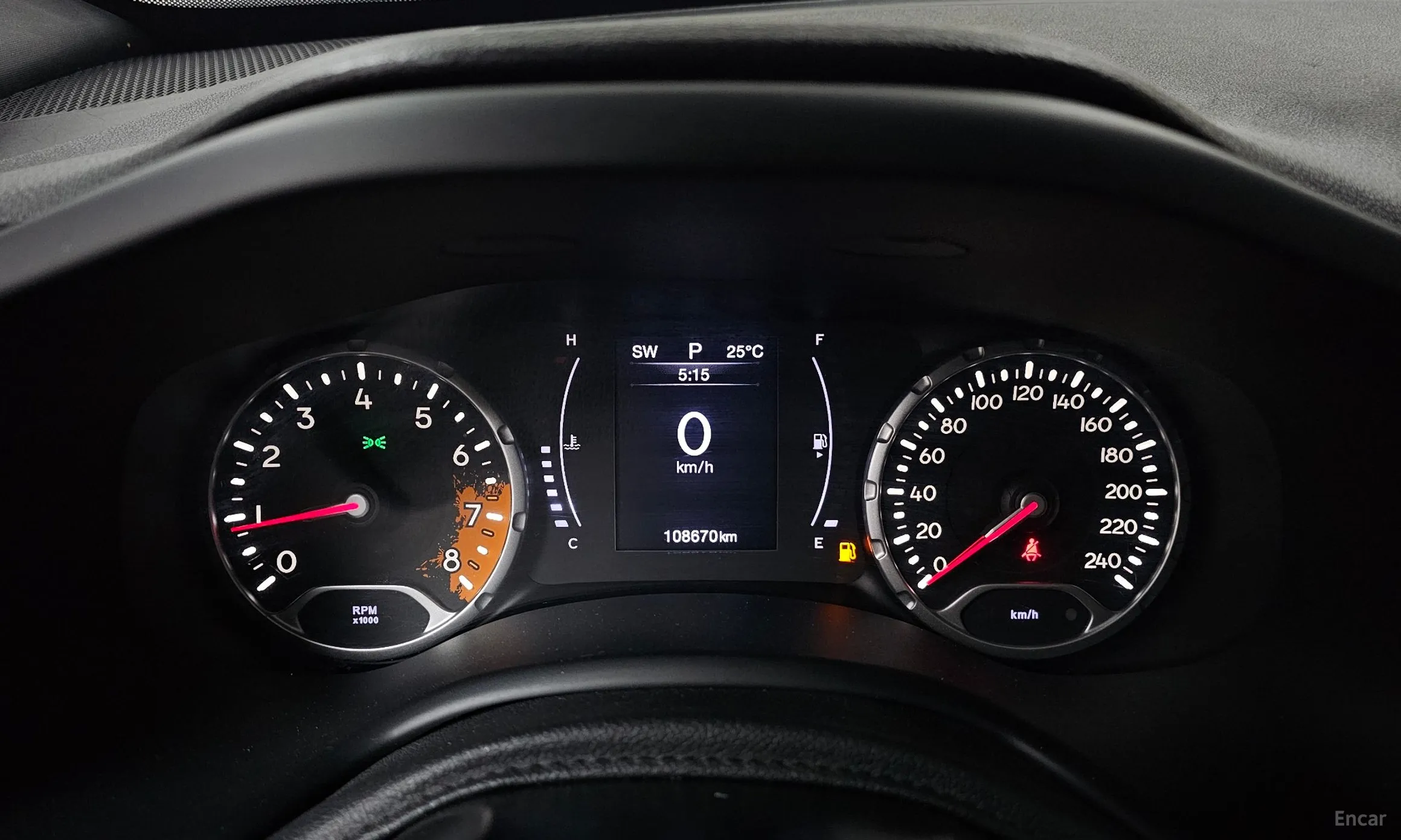 Jeep Renegade превью 8