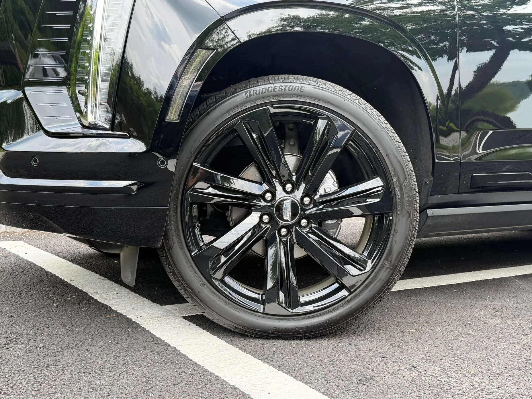 Cadillac Escalade 5th Generation превью 4