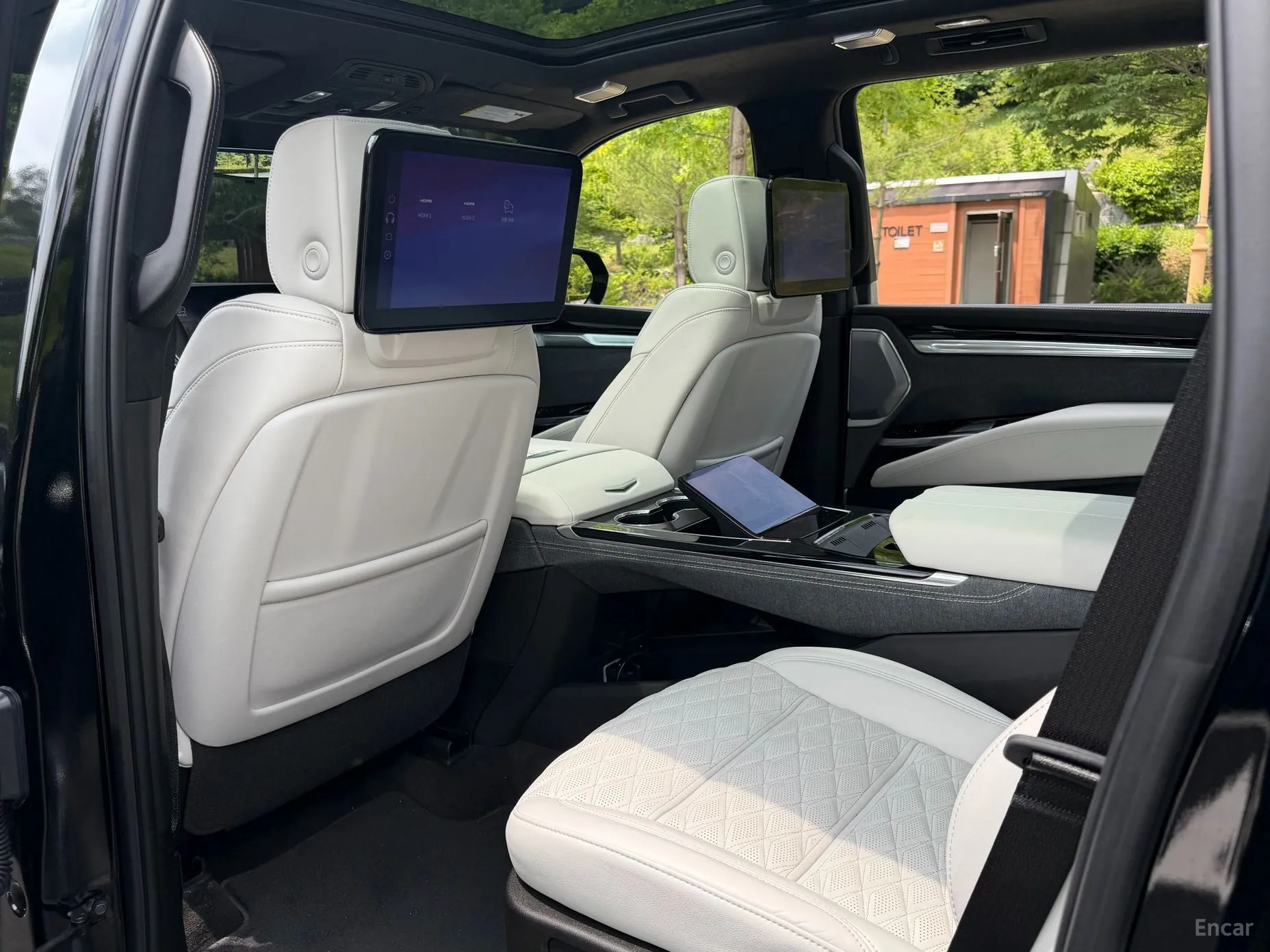 Cadillac Escalade 5th Generation превью 8