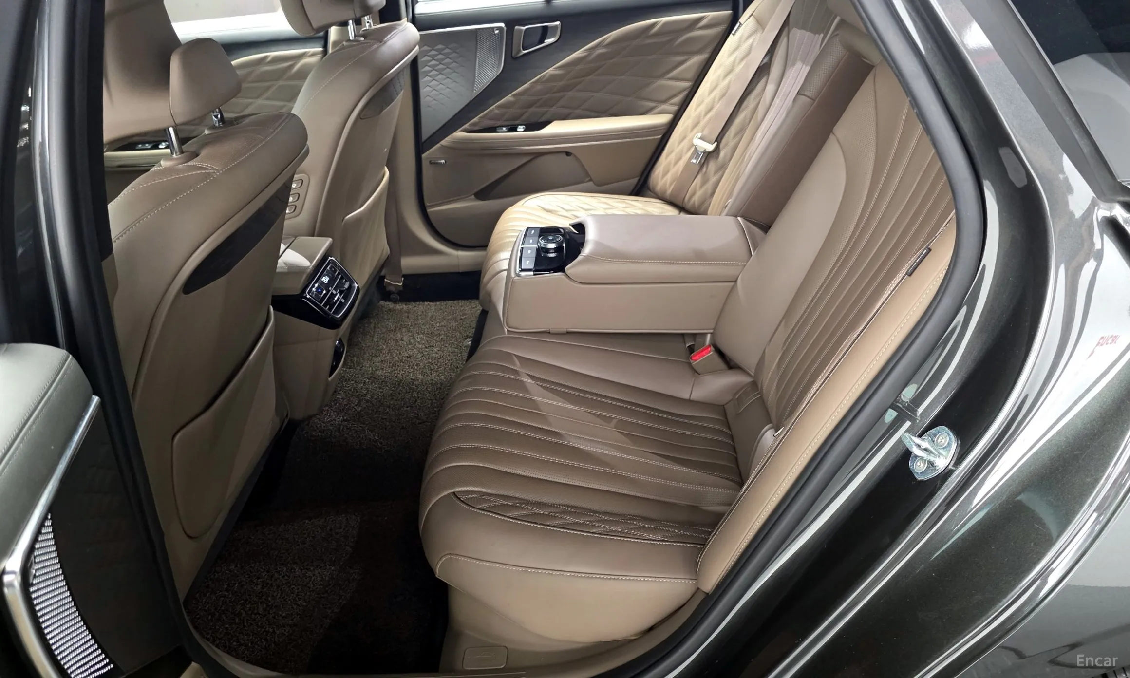 Kia K8 Hybrid превью 12