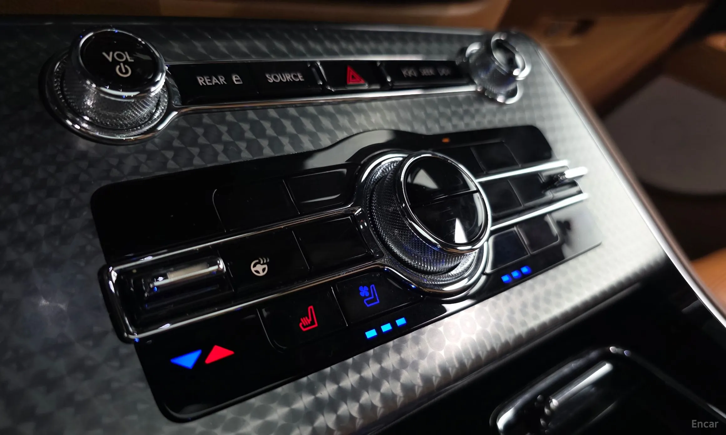 Lincoln Aviator 2nd Generation превью 16