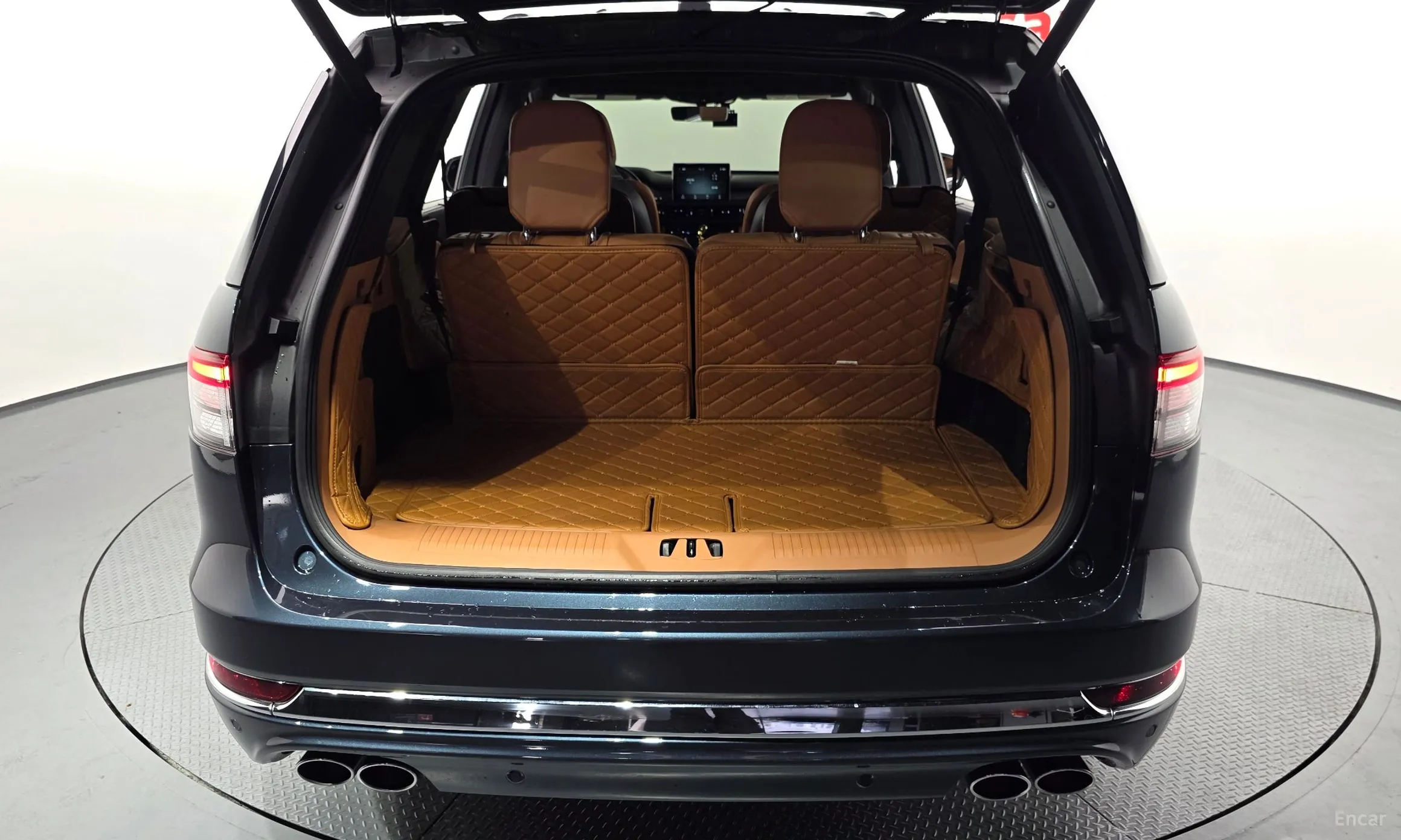 Lincoln Aviator 2nd Generation превью 20