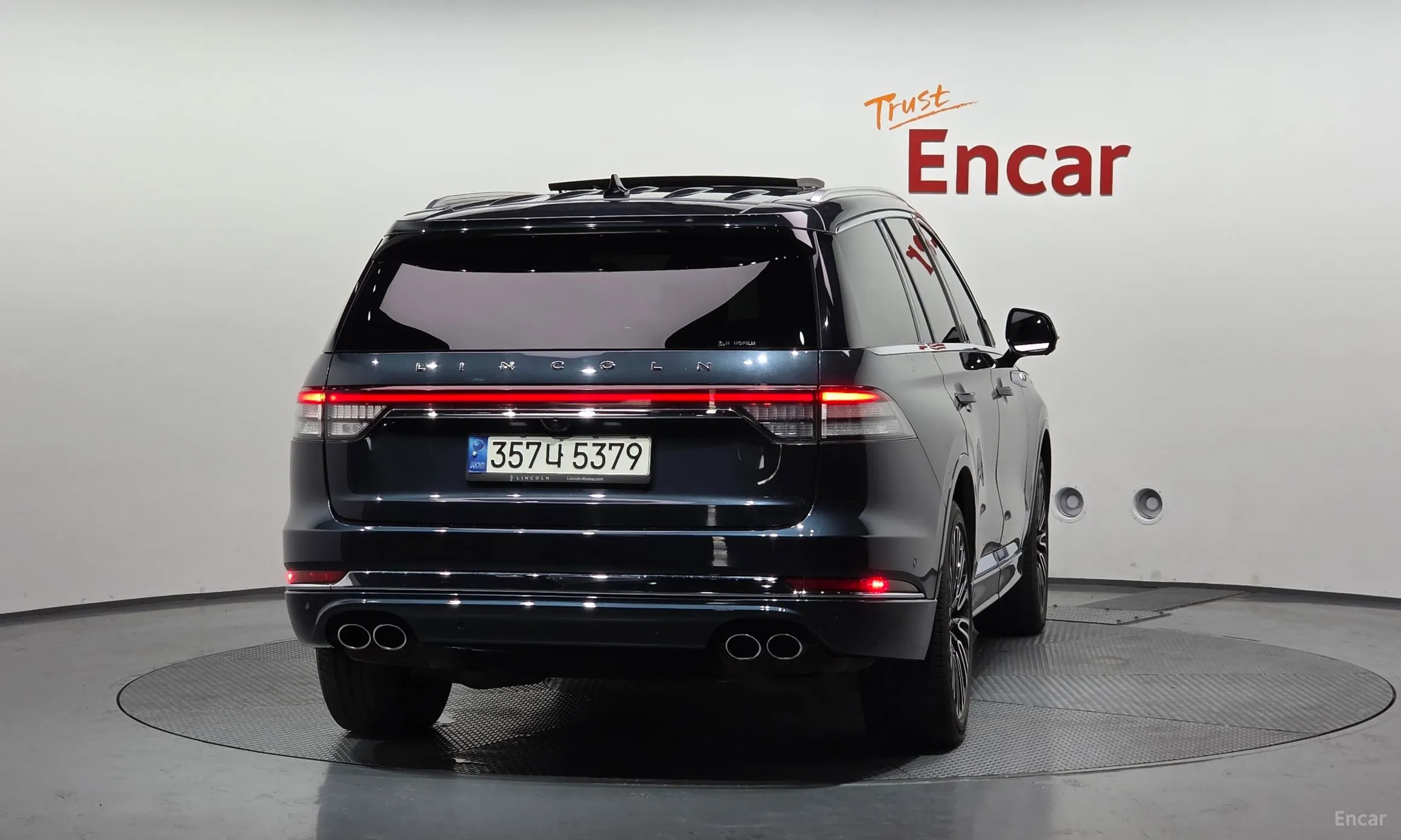 Lincoln Aviator 2nd Generation превью 4