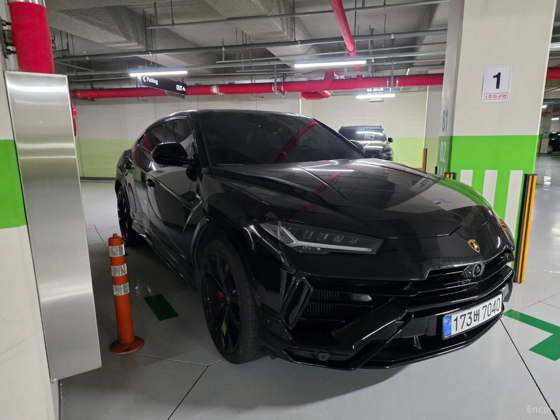 Lamborghini Urus превью 3