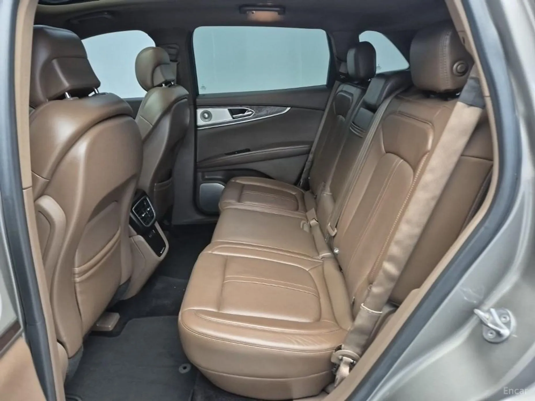 Lincoln MKX 2nd Generation превью 12