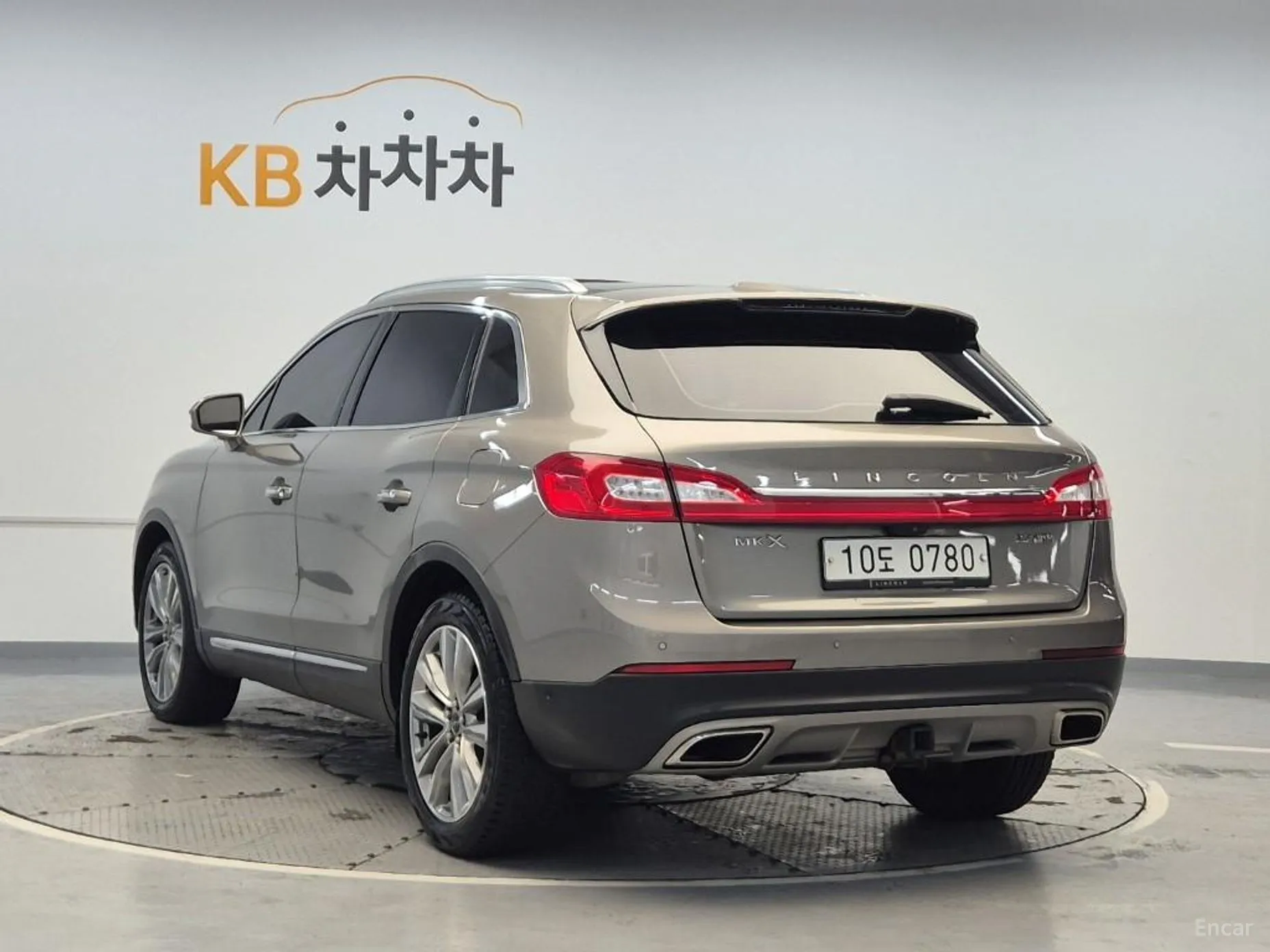 Lincoln MKX 2nd Generation