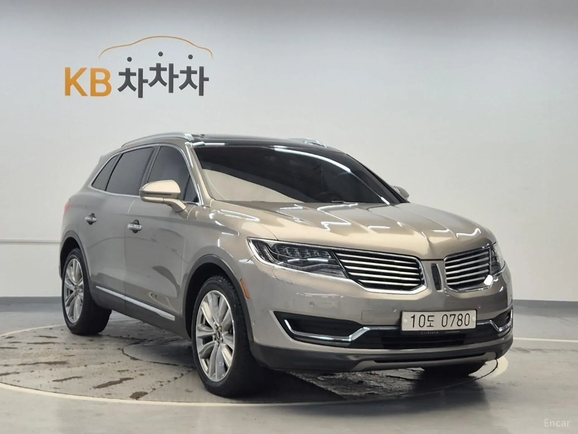 Lincoln MKX 2nd Generation превью 4