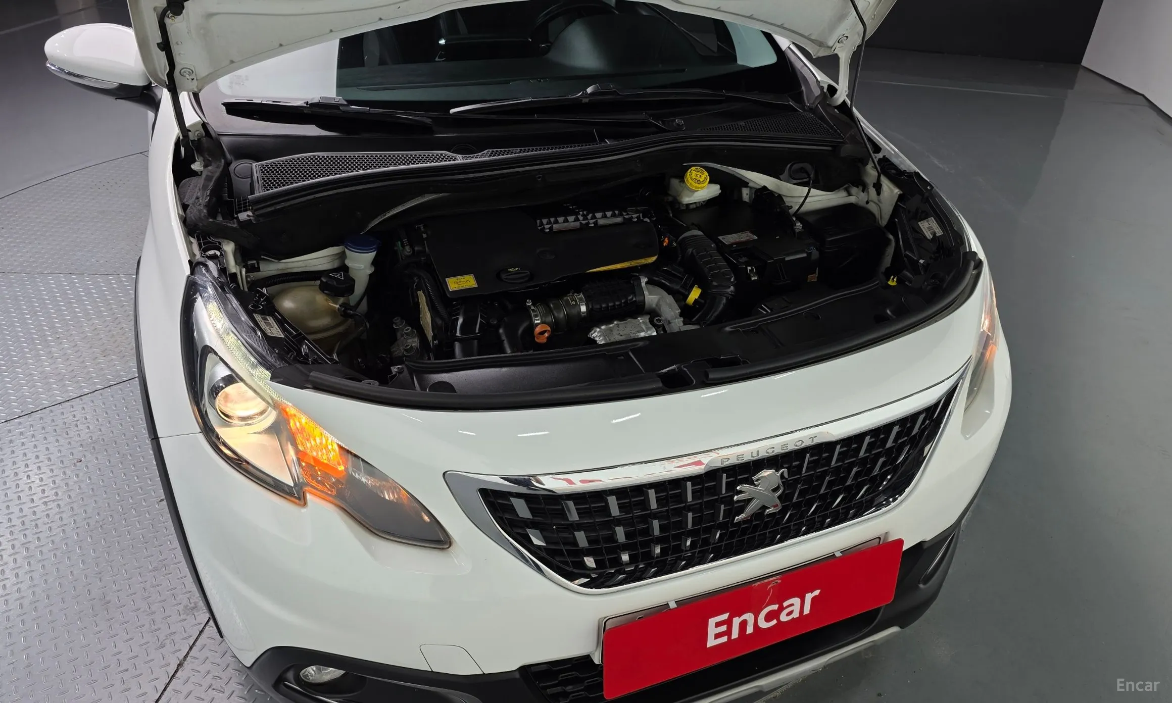 Peugeot 2008. превью 6