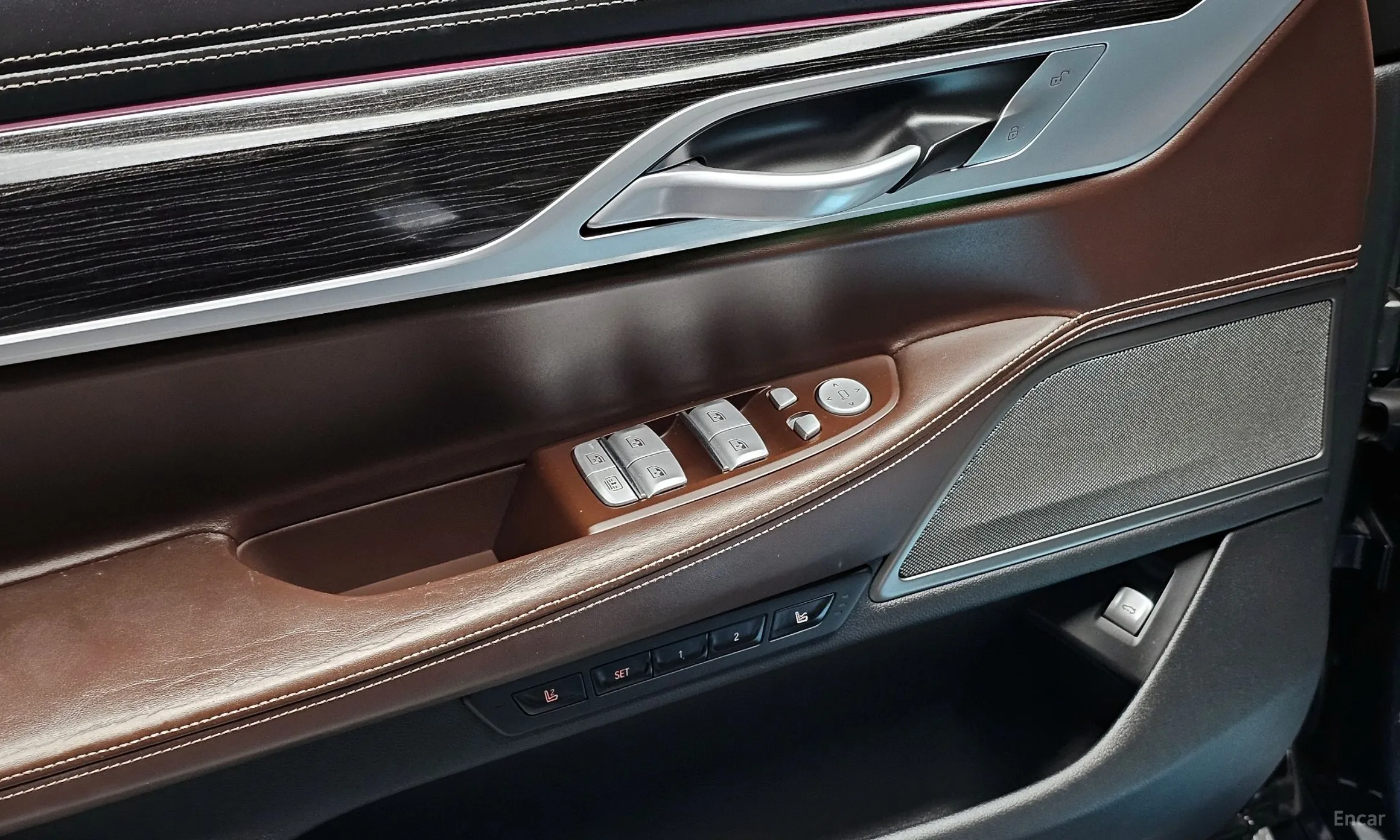 BMW 7 Series (G11) превью 20