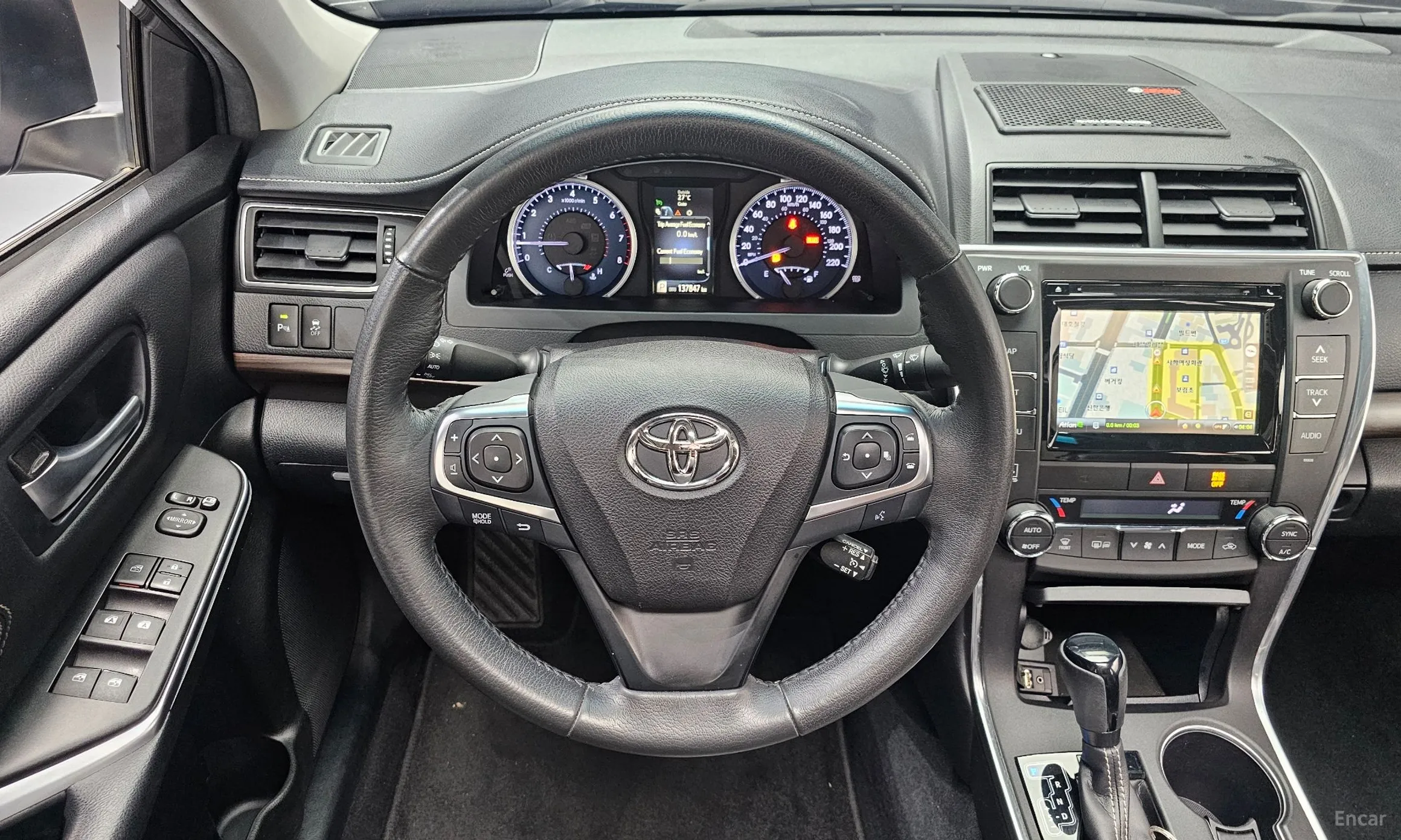 Toyota New Camry превью 13