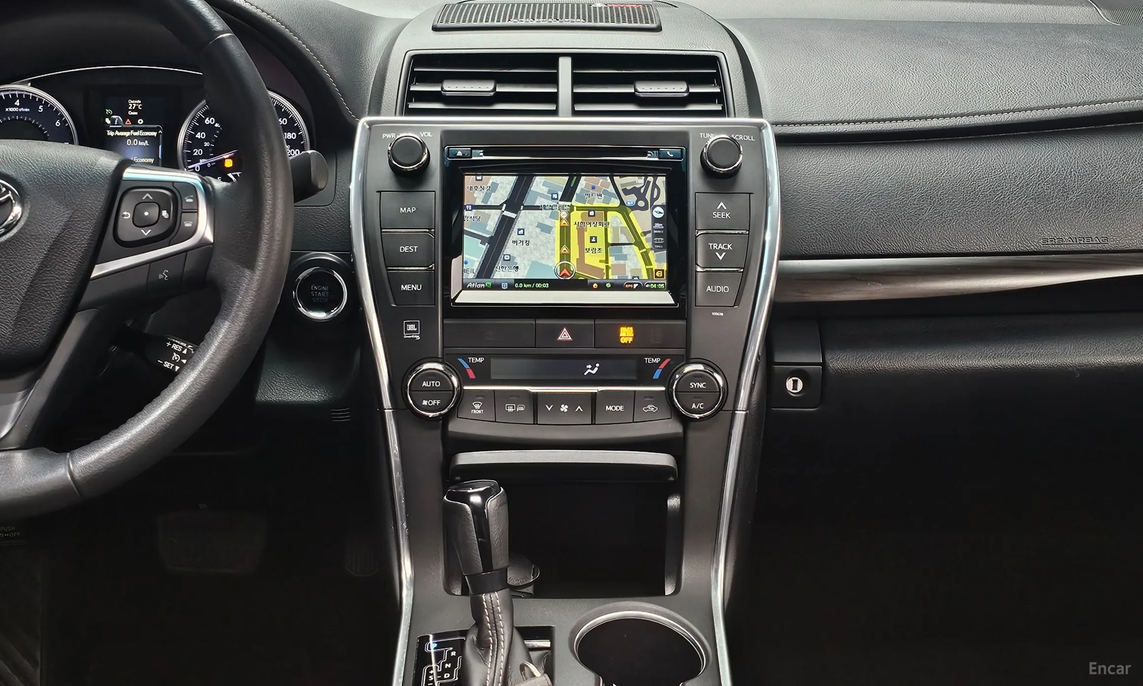 Toyota New Camry превью 14