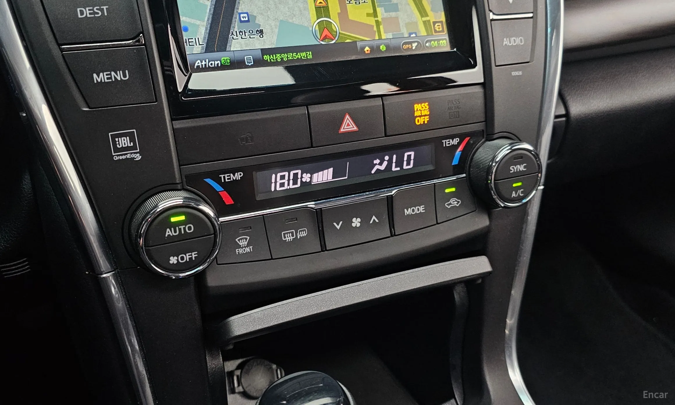 Toyota New Camry превью 18