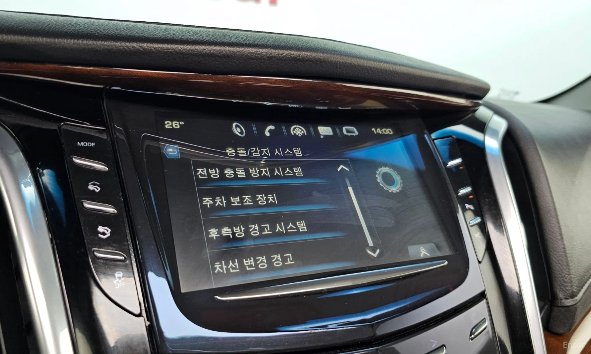 Cadillac Escalade превью 15