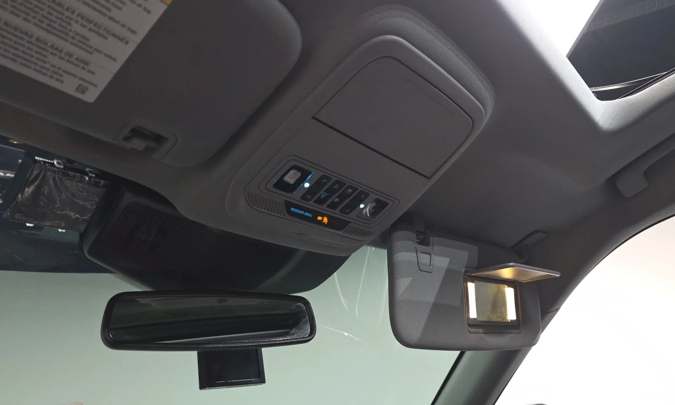 Ford Explorer 6th Generation превью 19