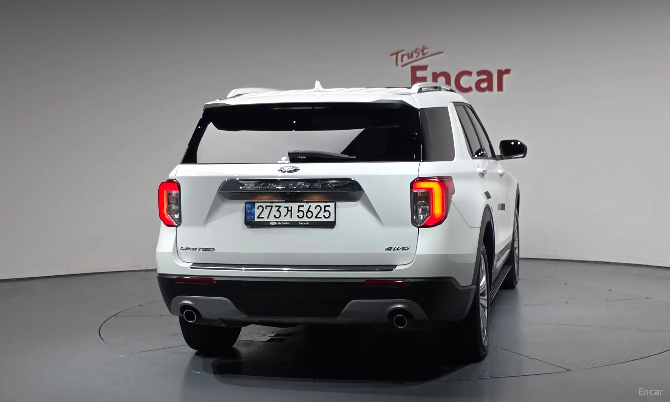 Ford Explorer 6th Generation превью 4