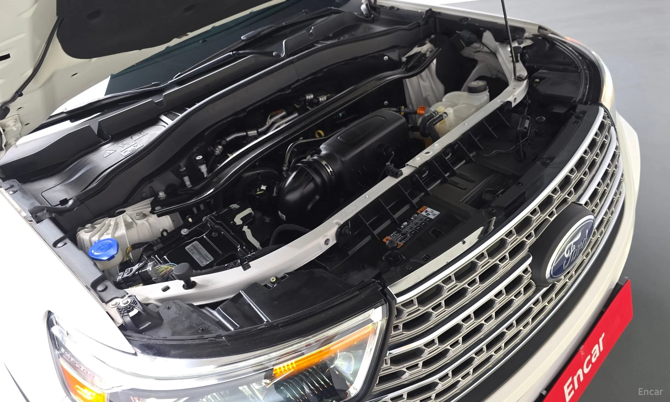 Ford Explorer 6th Generation превью 6