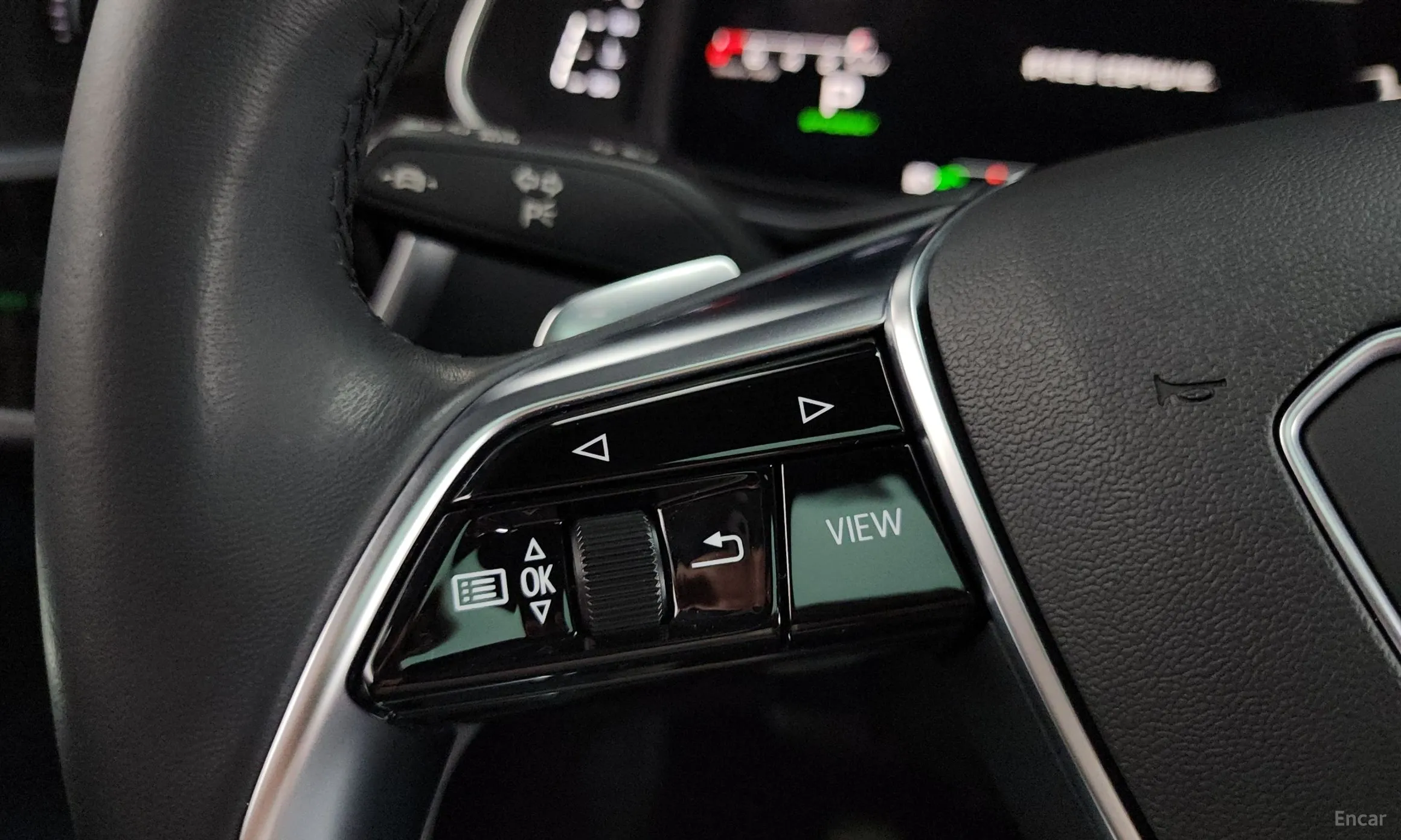 Audi A6 (C8) превью 17