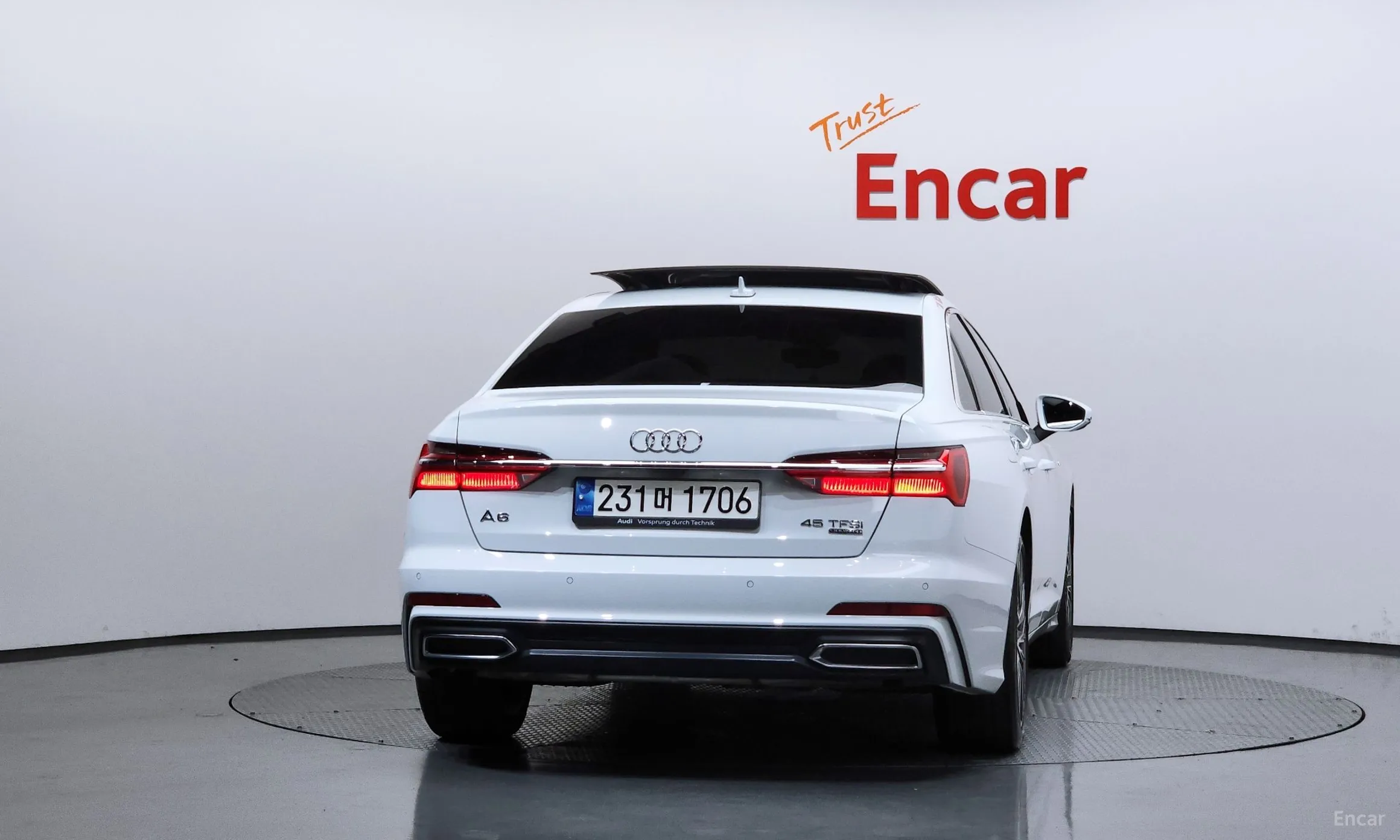 Audi A6 (C8) превью 4