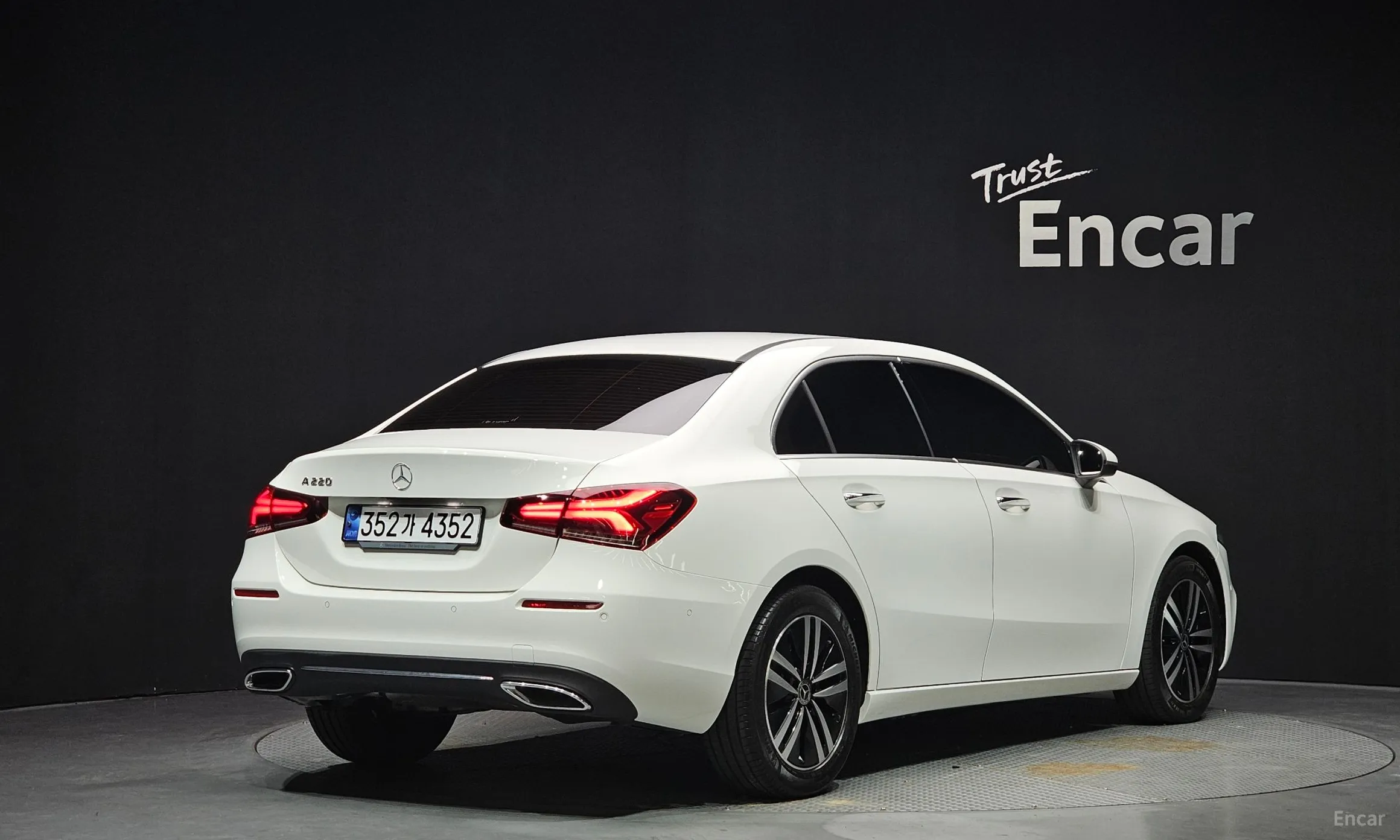 Mercedes Benz A-Class W177 превью 2
