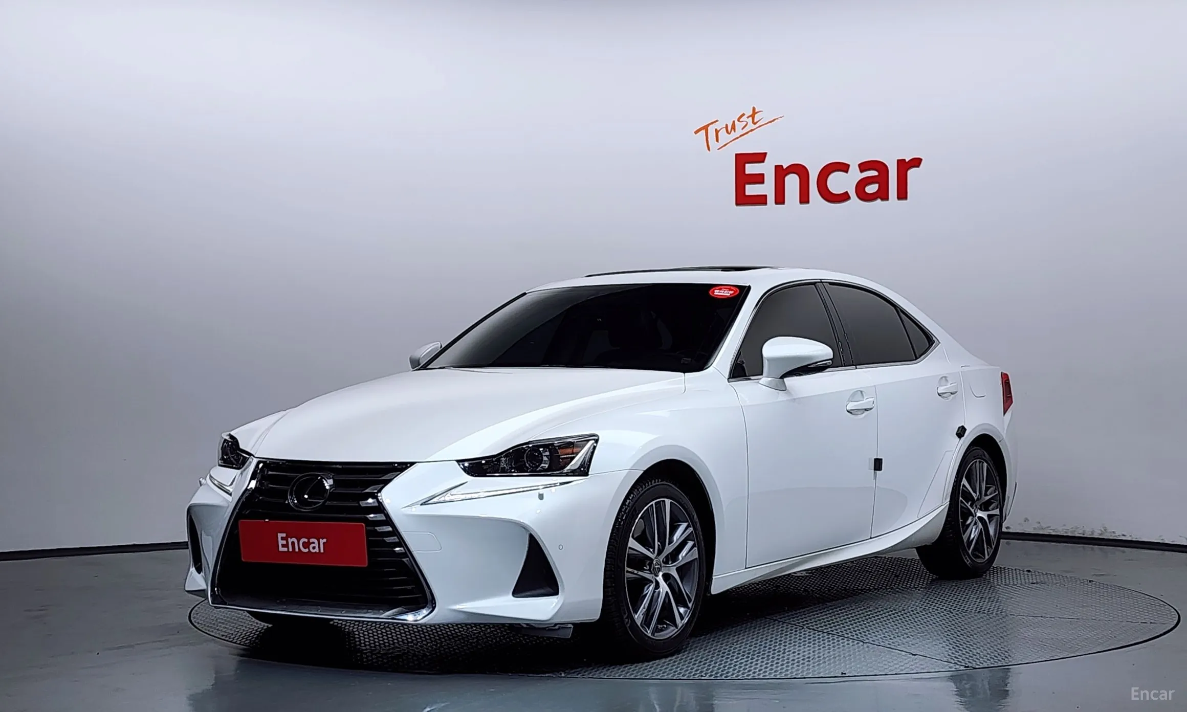 New IS200t