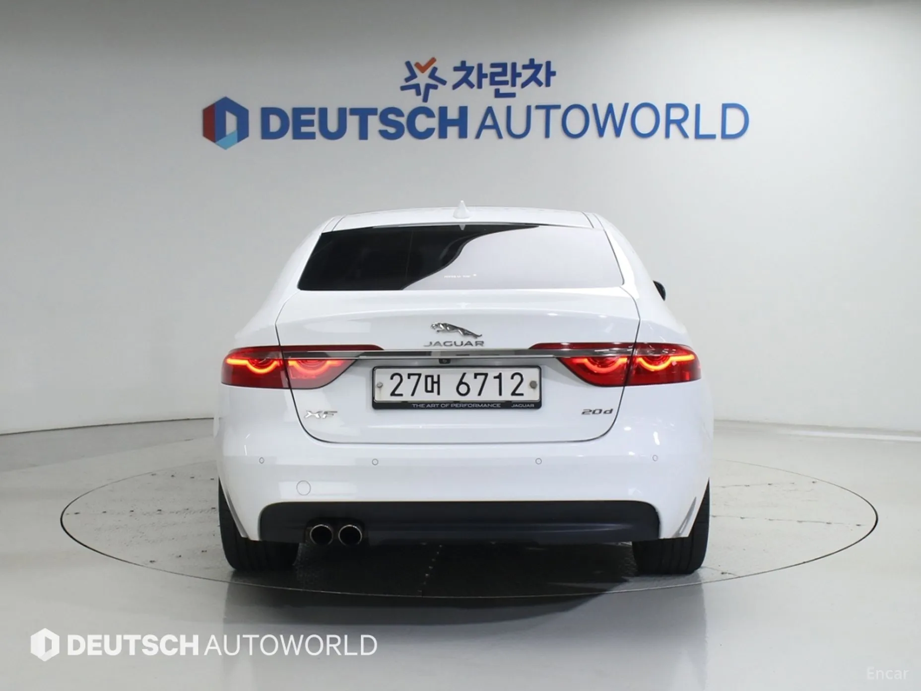 Jaguar XF (x260) превью 4