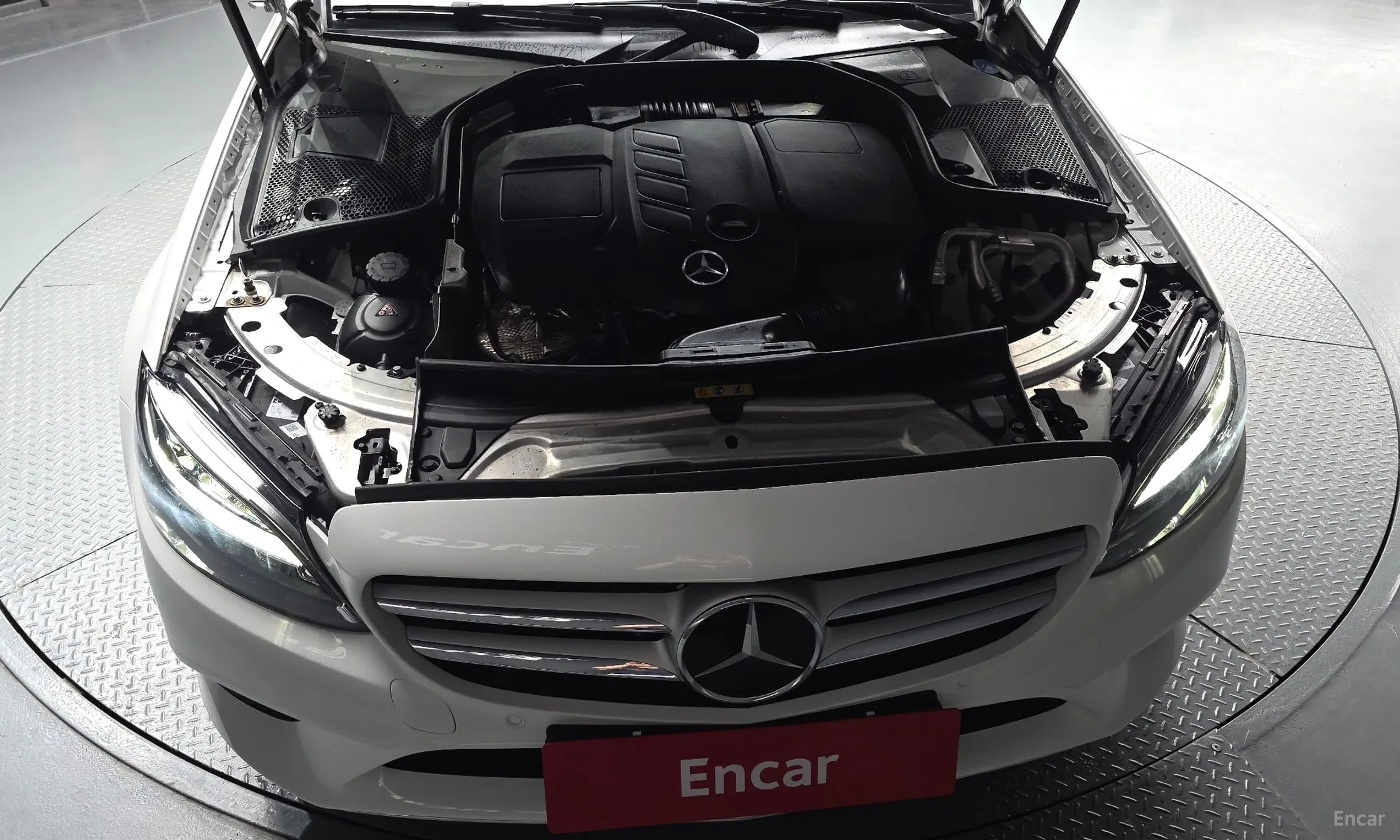 Mercedes Benz C-Class W205 превью 6