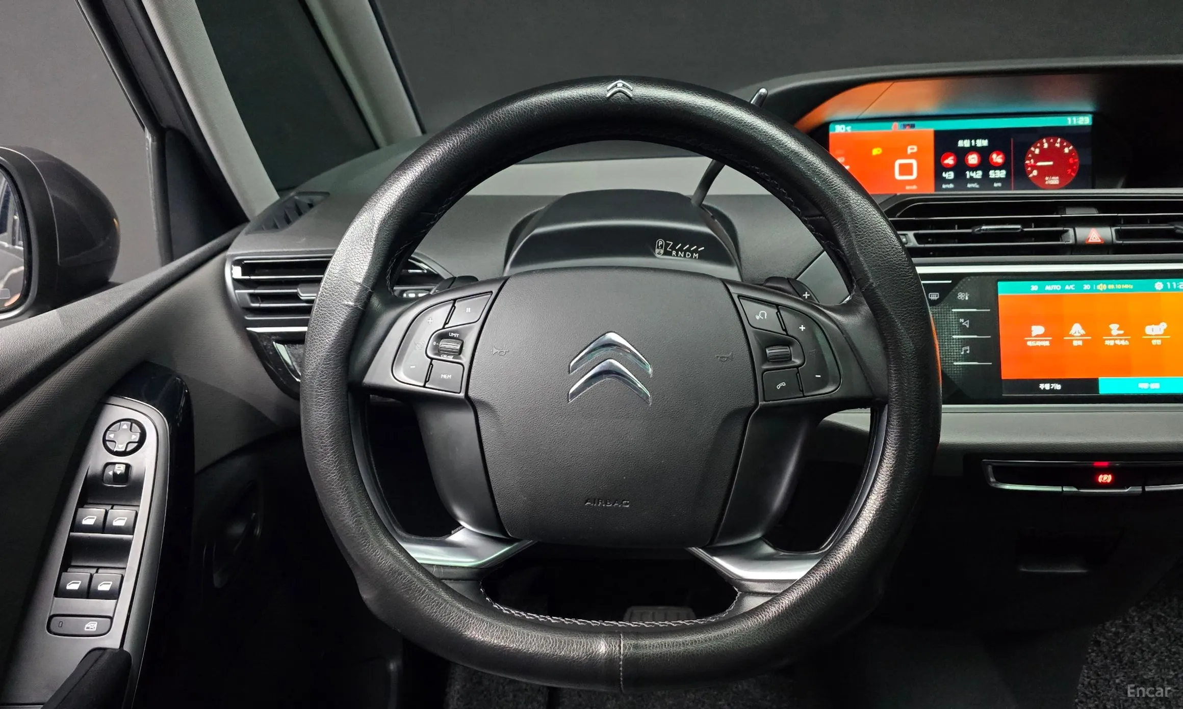 Citroën/DS Grand C4 Picasso превью 13