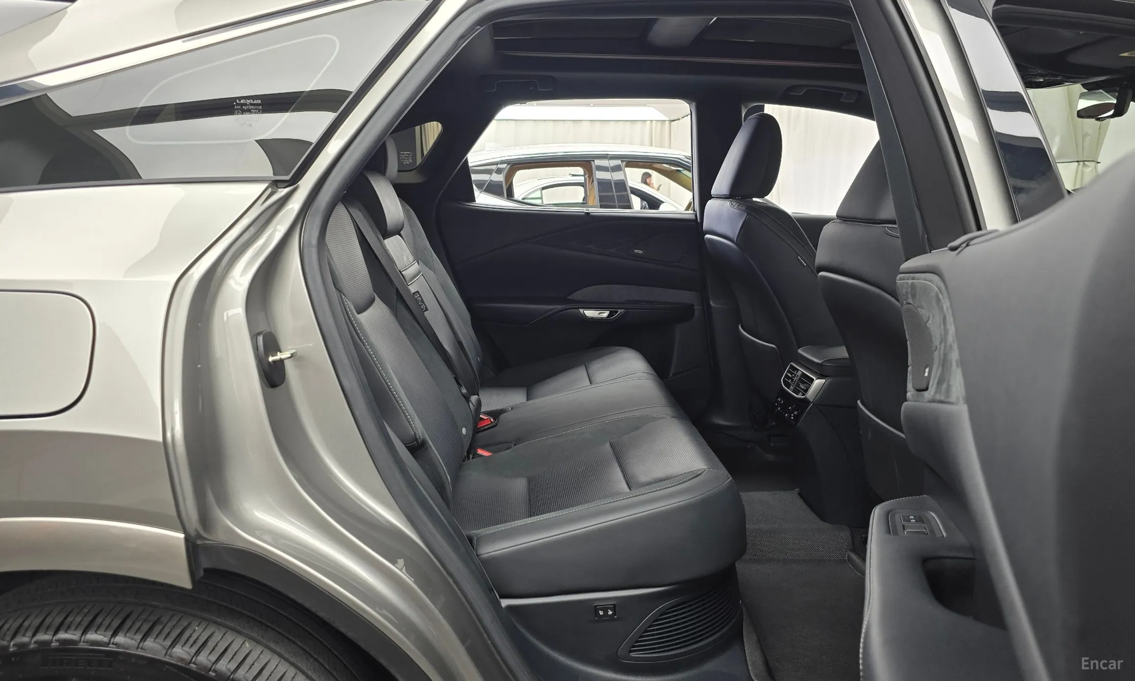 Lexus RX450h + 5th Gen превью 11