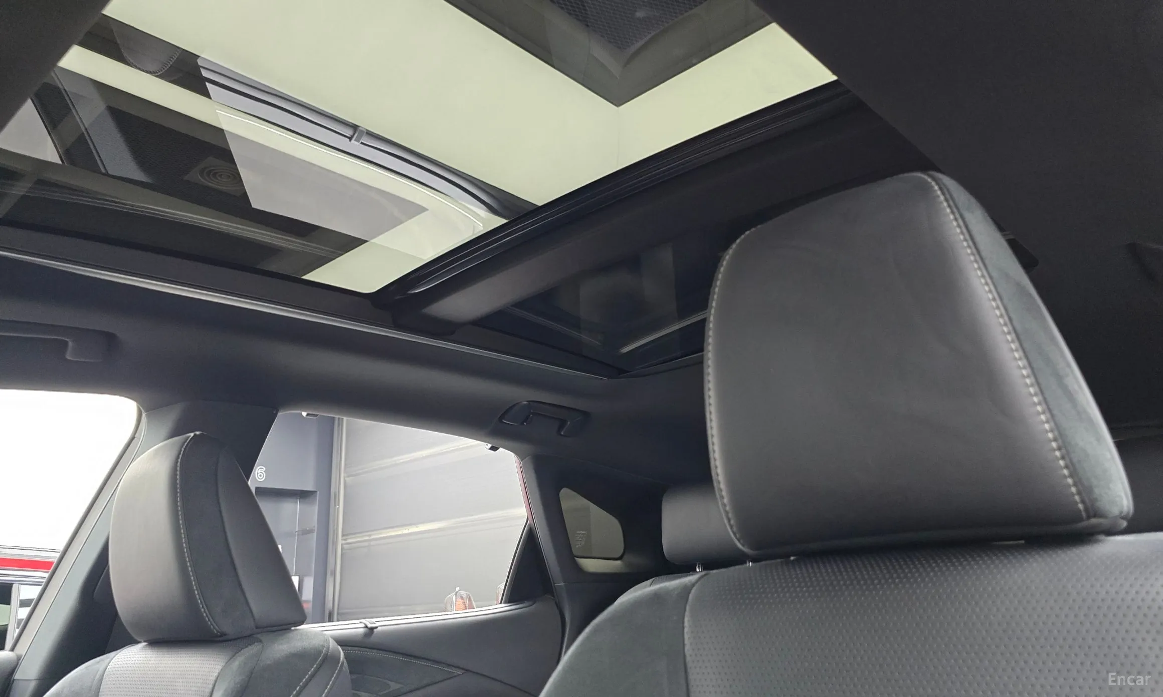 Lexus RX450h + 5th Gen превью 16