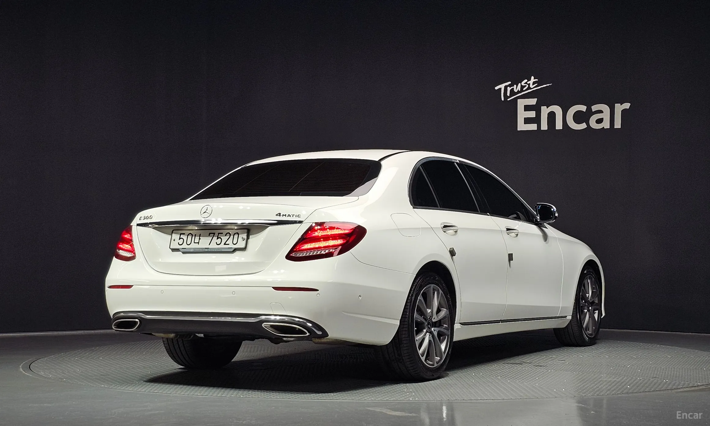 Mercedes Benz E-Class W213