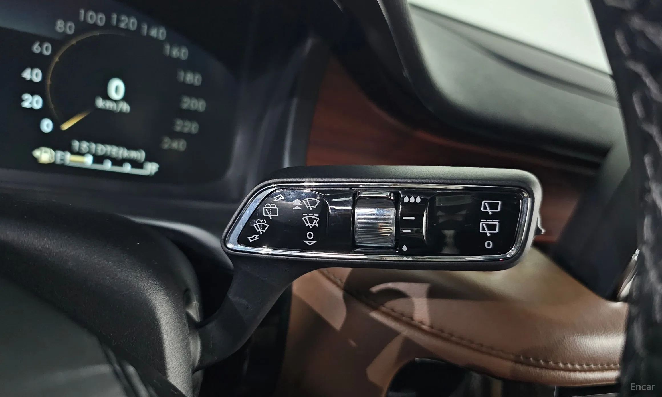Lincoln Aviator 2nd Generation превью 18