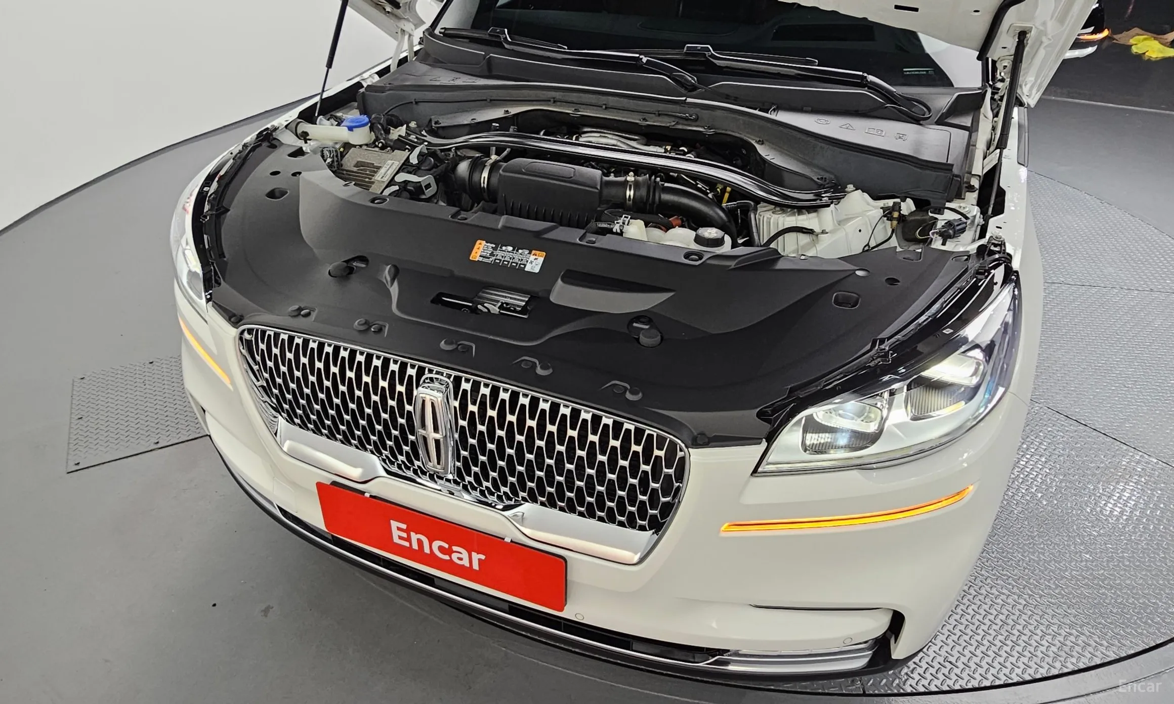 Lincoln Aviator 2nd Generation превью 6