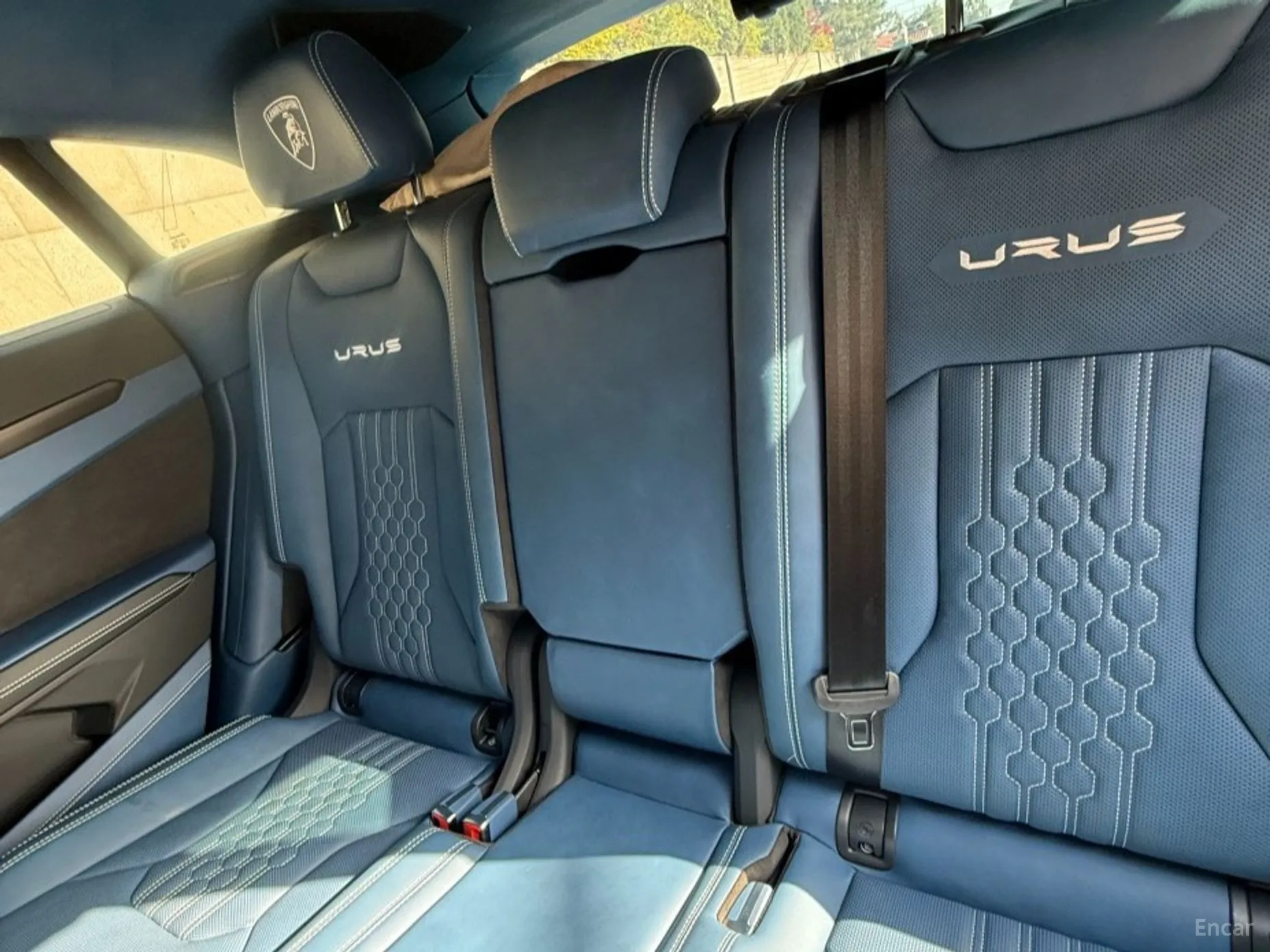 Lamborghini Urus превью 9