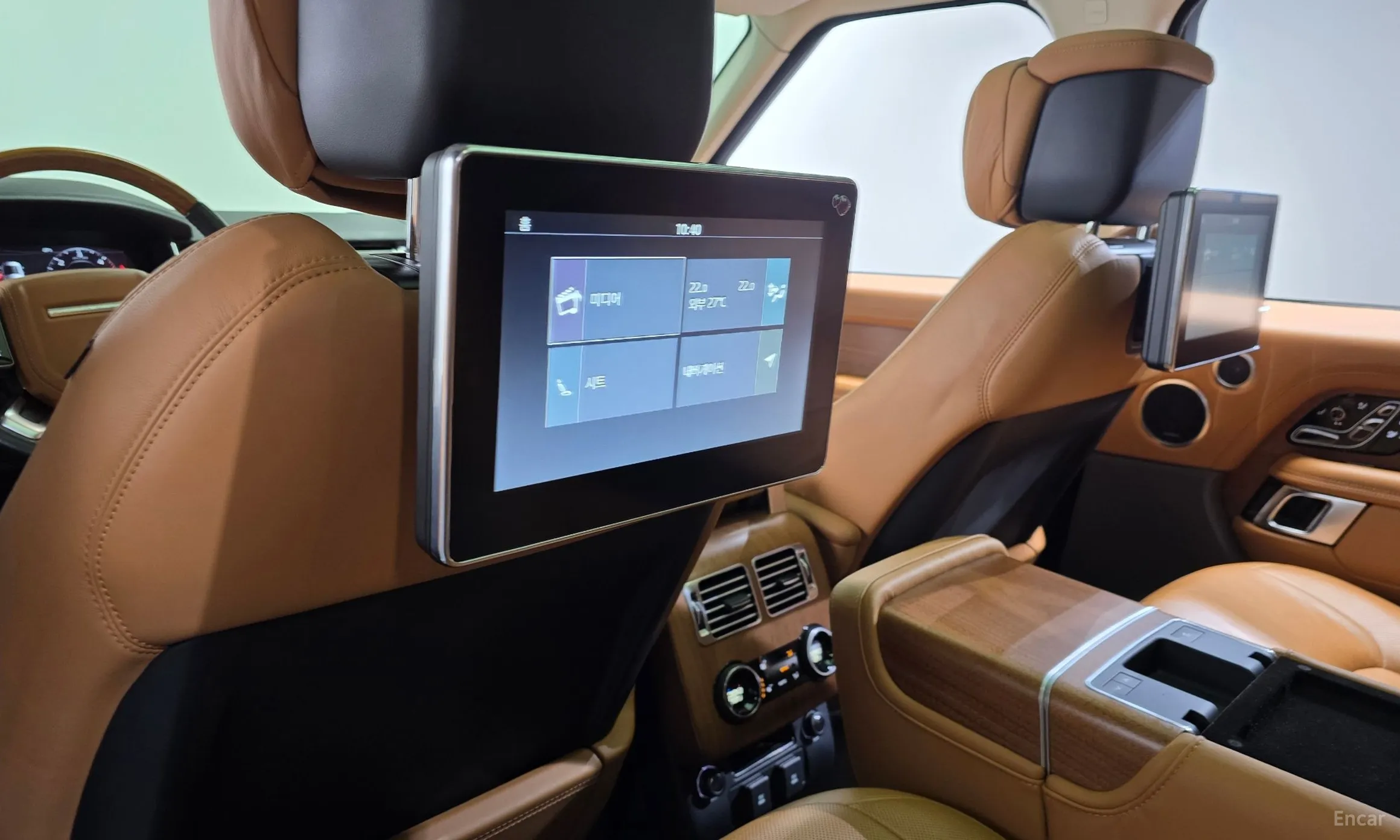 Land Rover Range Rover 4th Generation превью 12