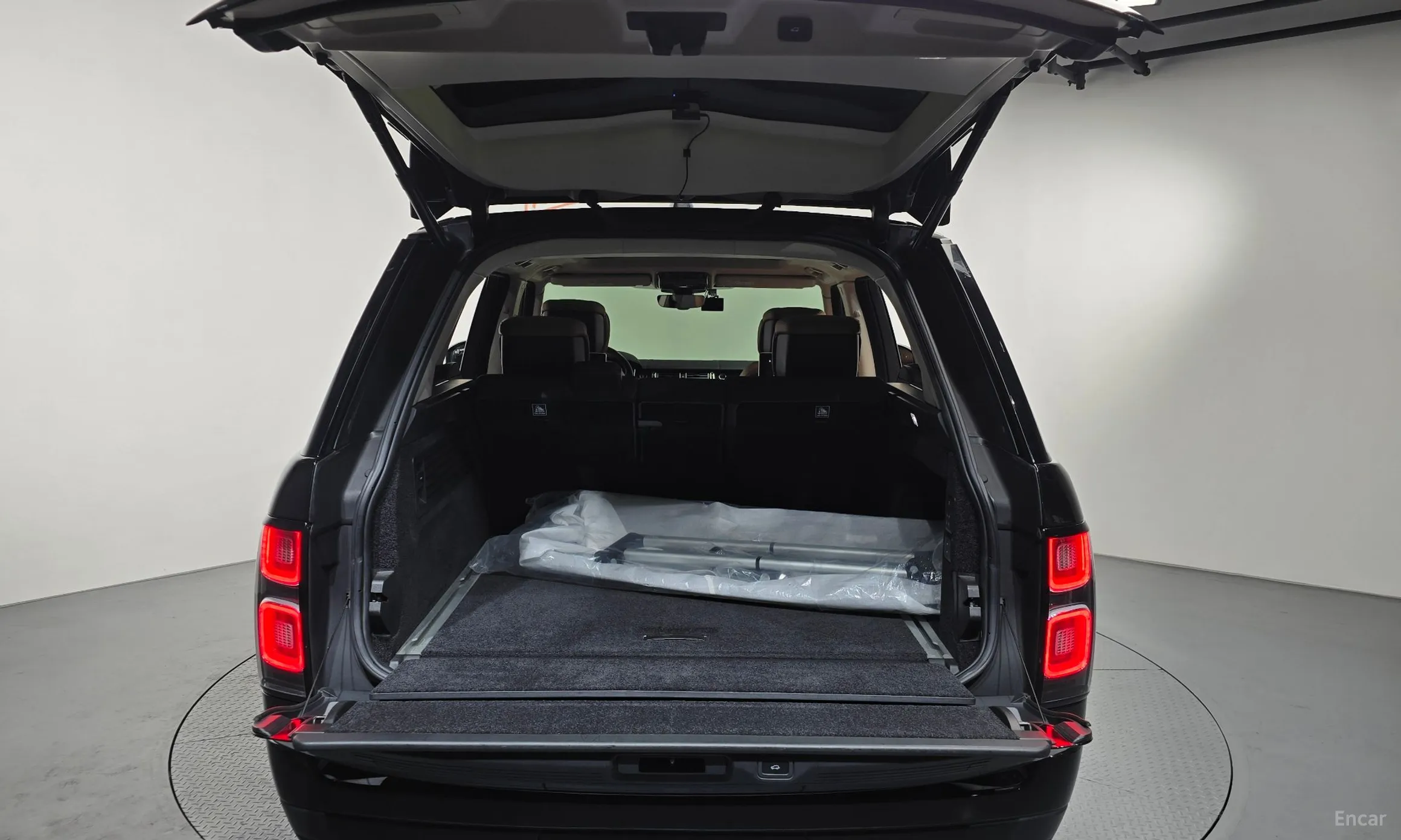 Land Rover Range Rover 4th Generation превью 18