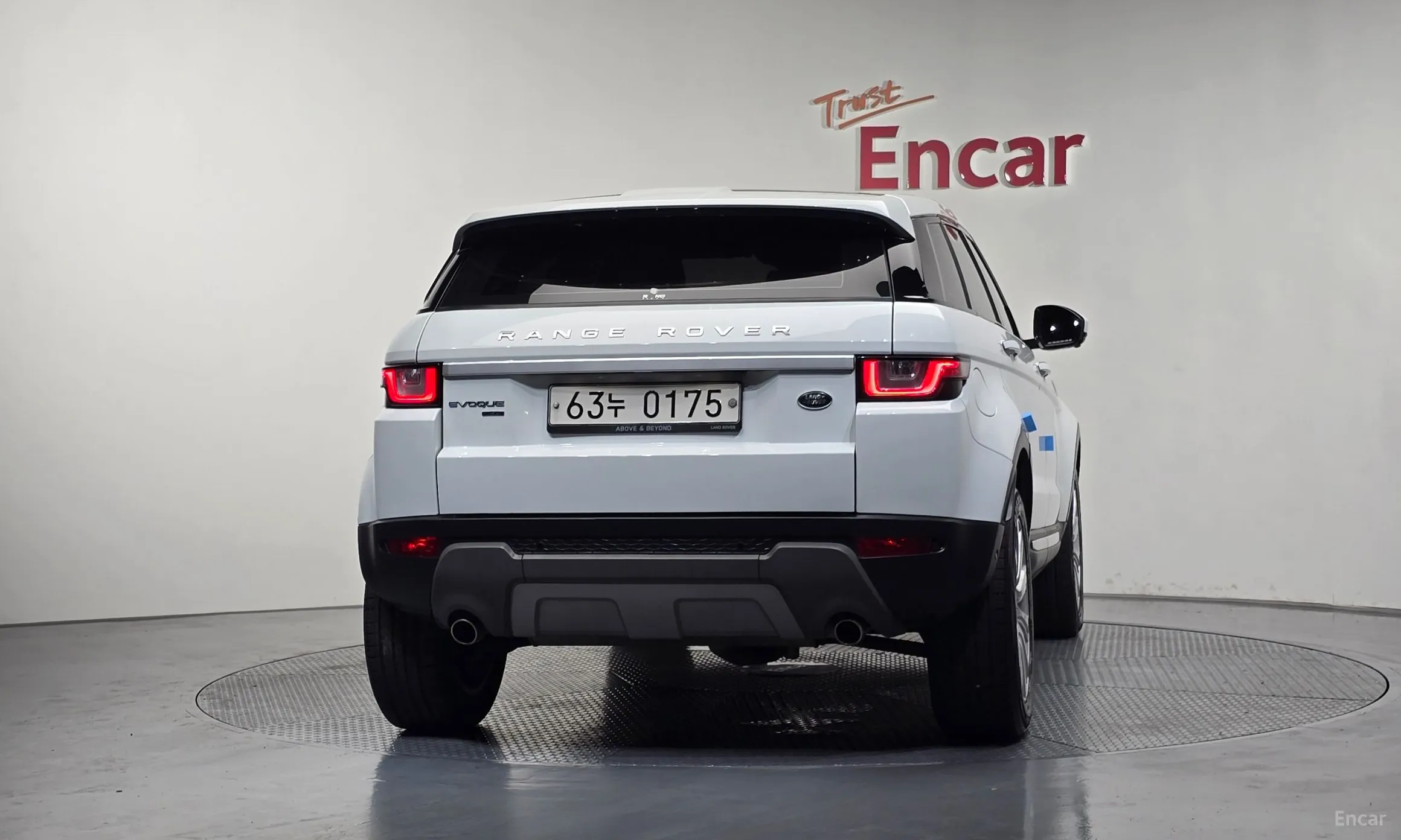 Land Rover Range Rover Evoque превью 4