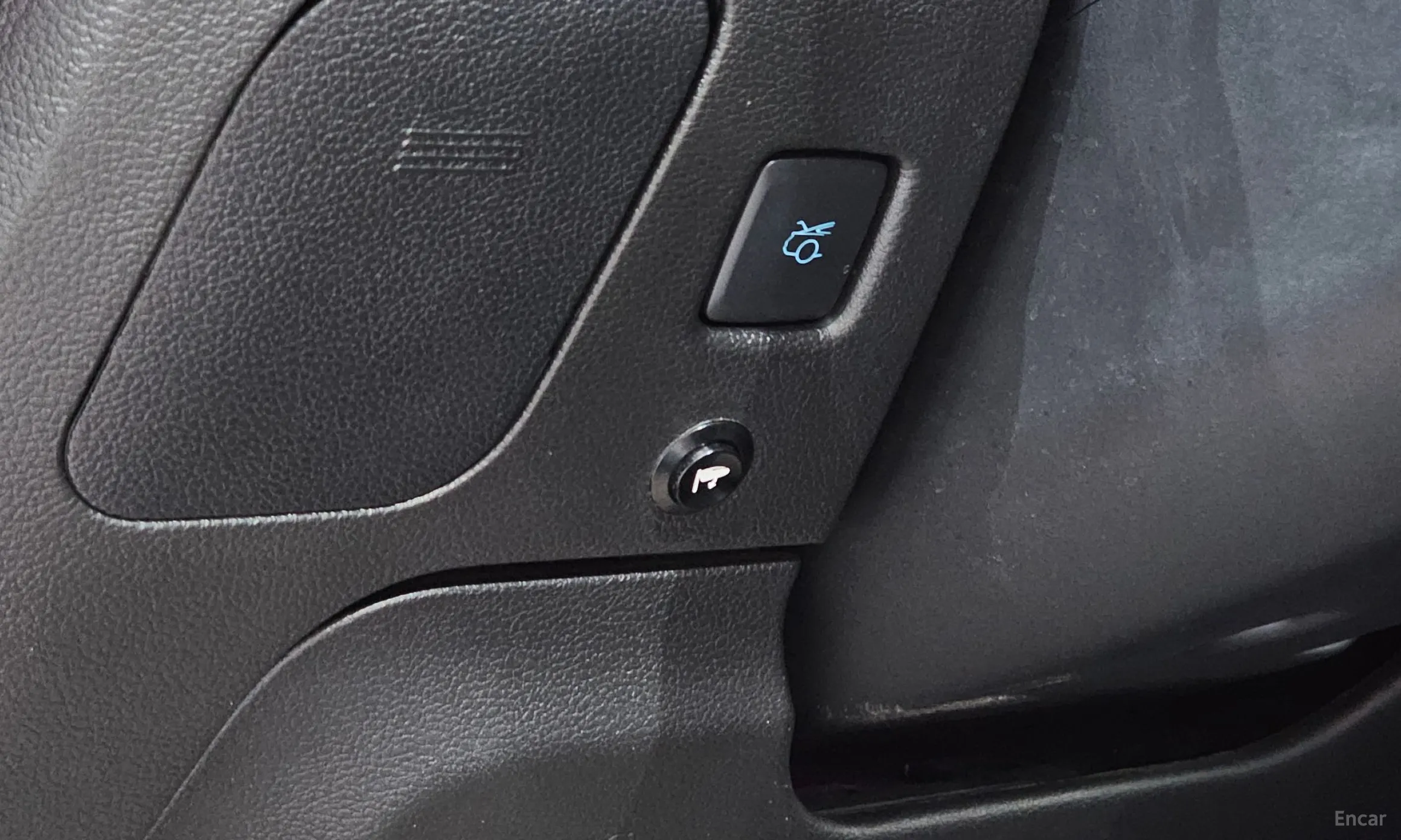 Ford Mustang превью 15