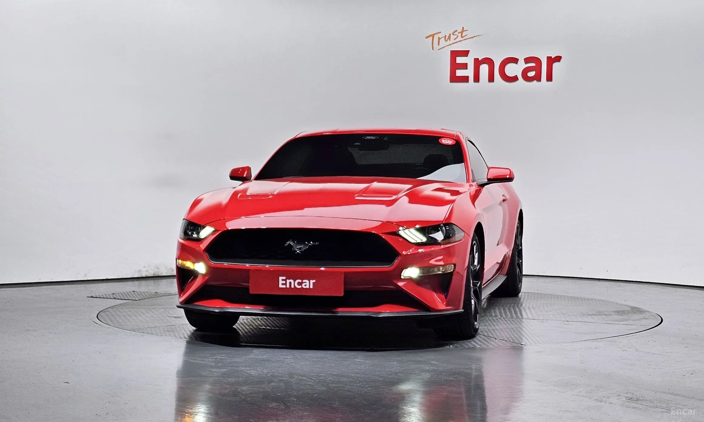 Ford Mustang превью 3