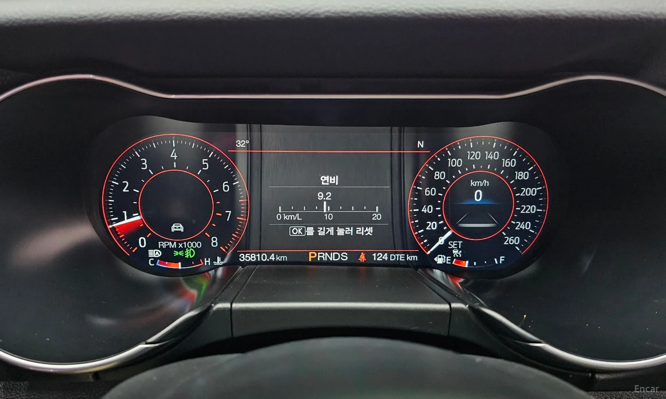 Ford Mustang превью 8