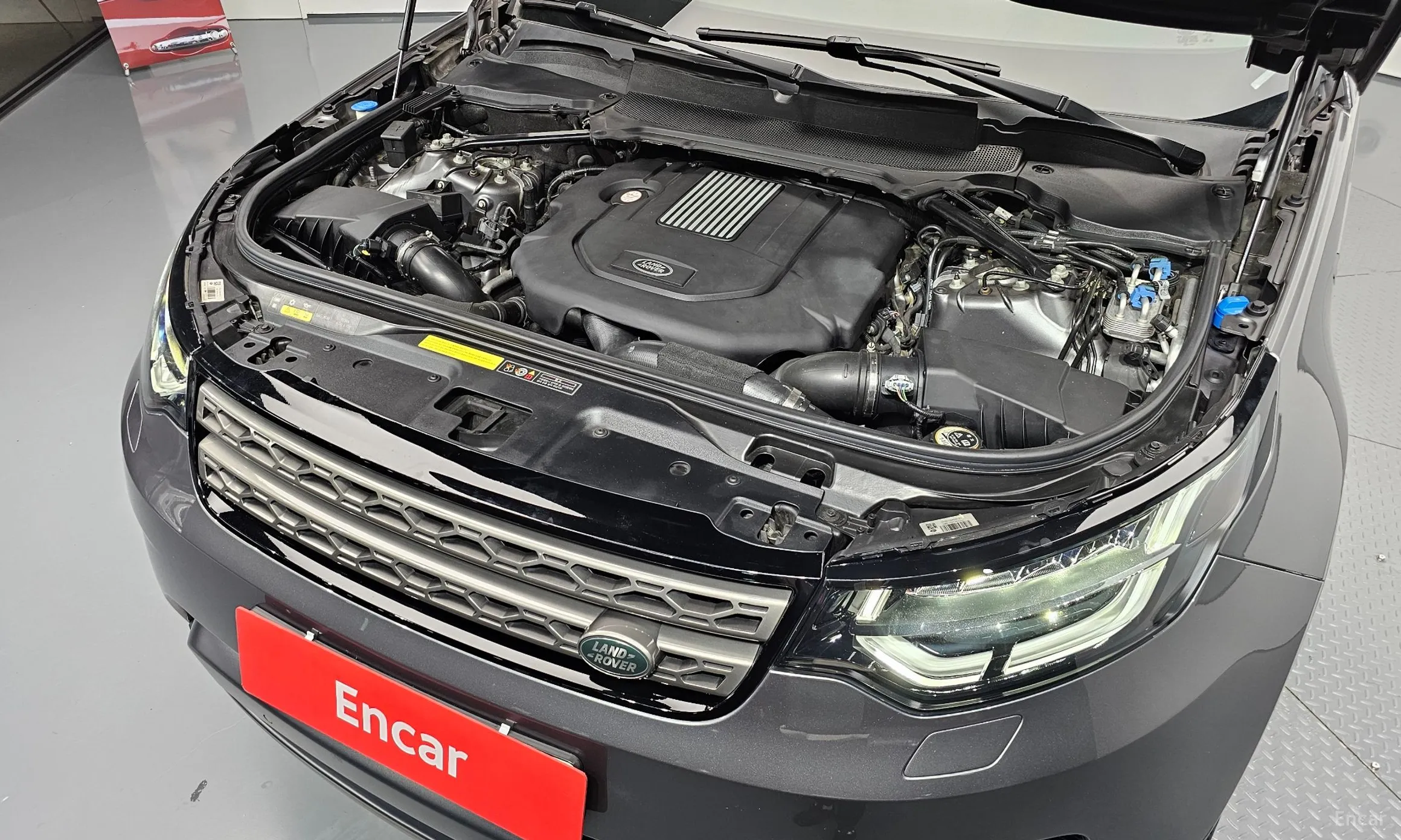 Land Rover Discovery 5 превью 6