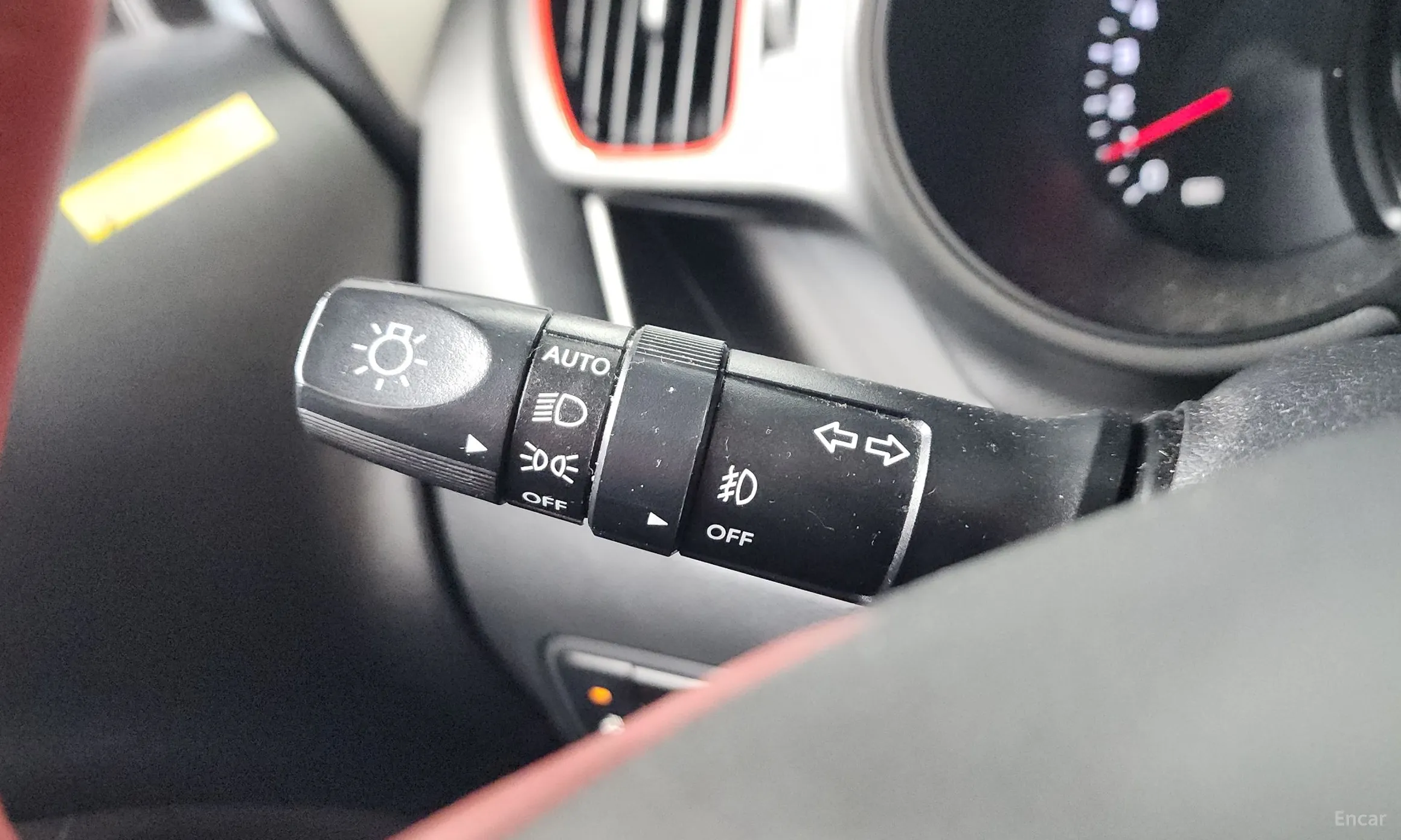 Kia Ray превью 12