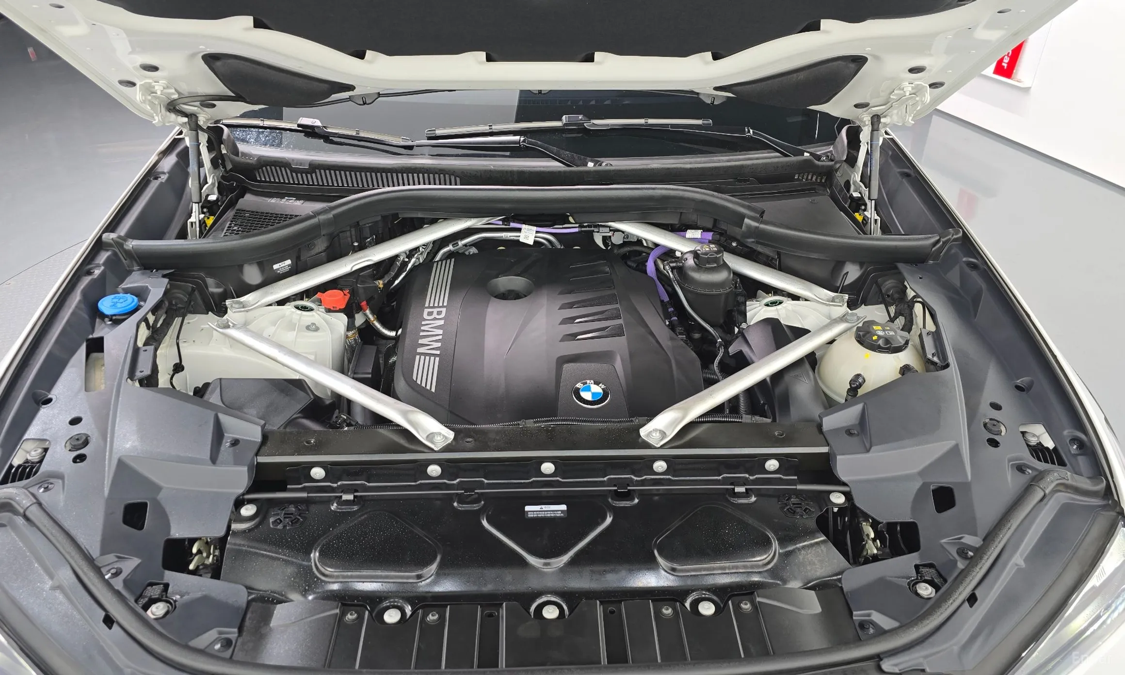 BMW X5 (G05) превью 6
