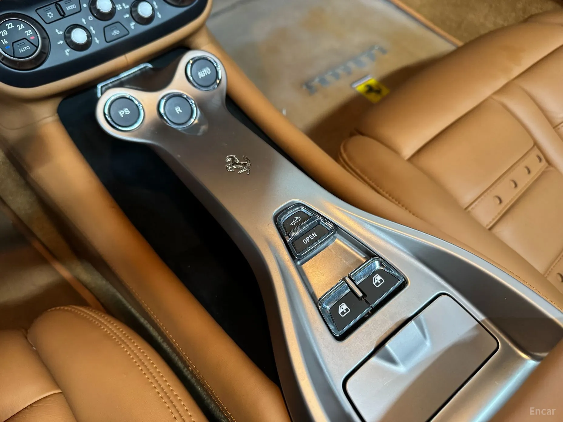 Ferrari California превью 13