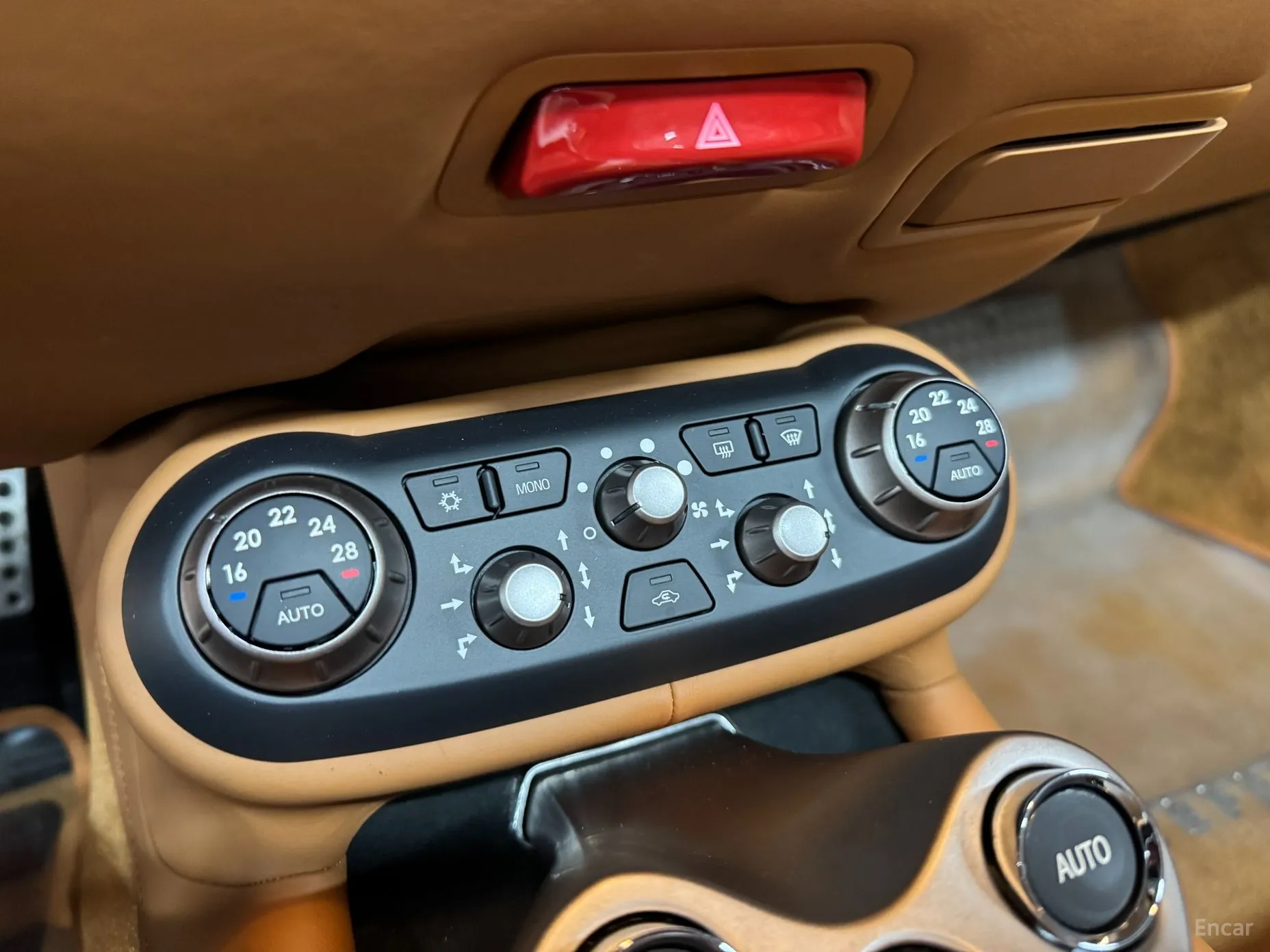 Ferrari California превью 14