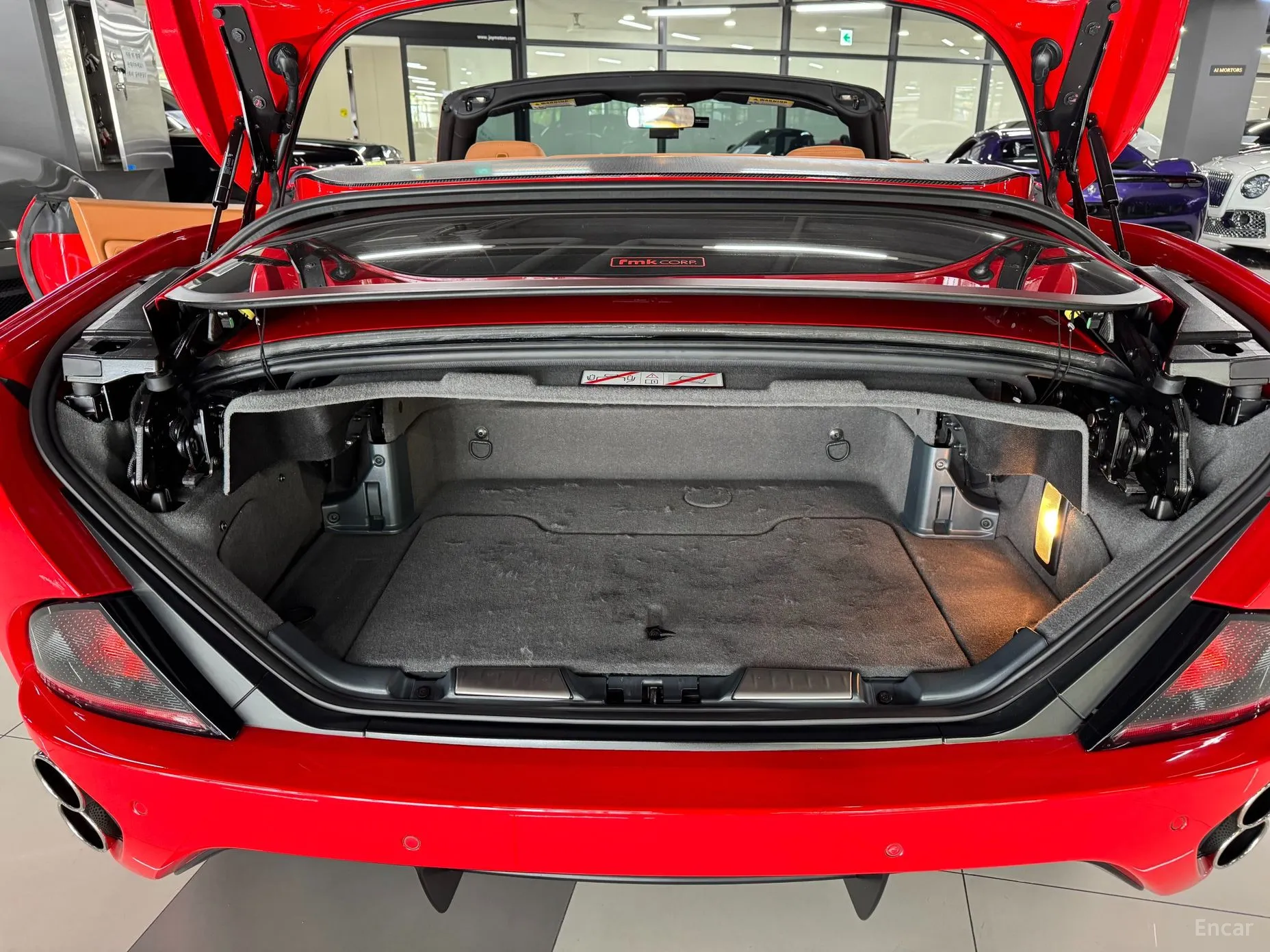 Ferrari California превью 7