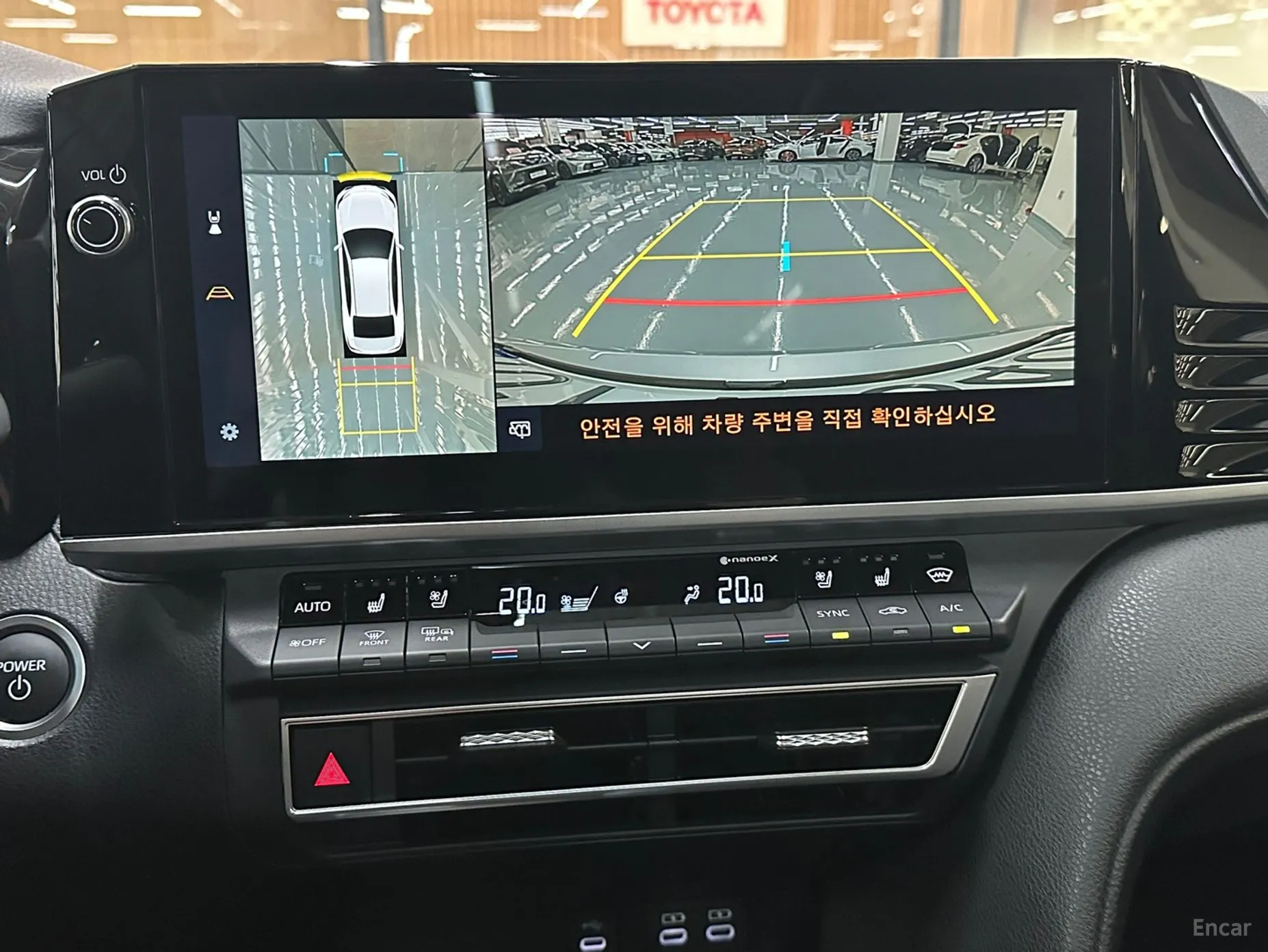 Toyota Camry (XV80) превью 16