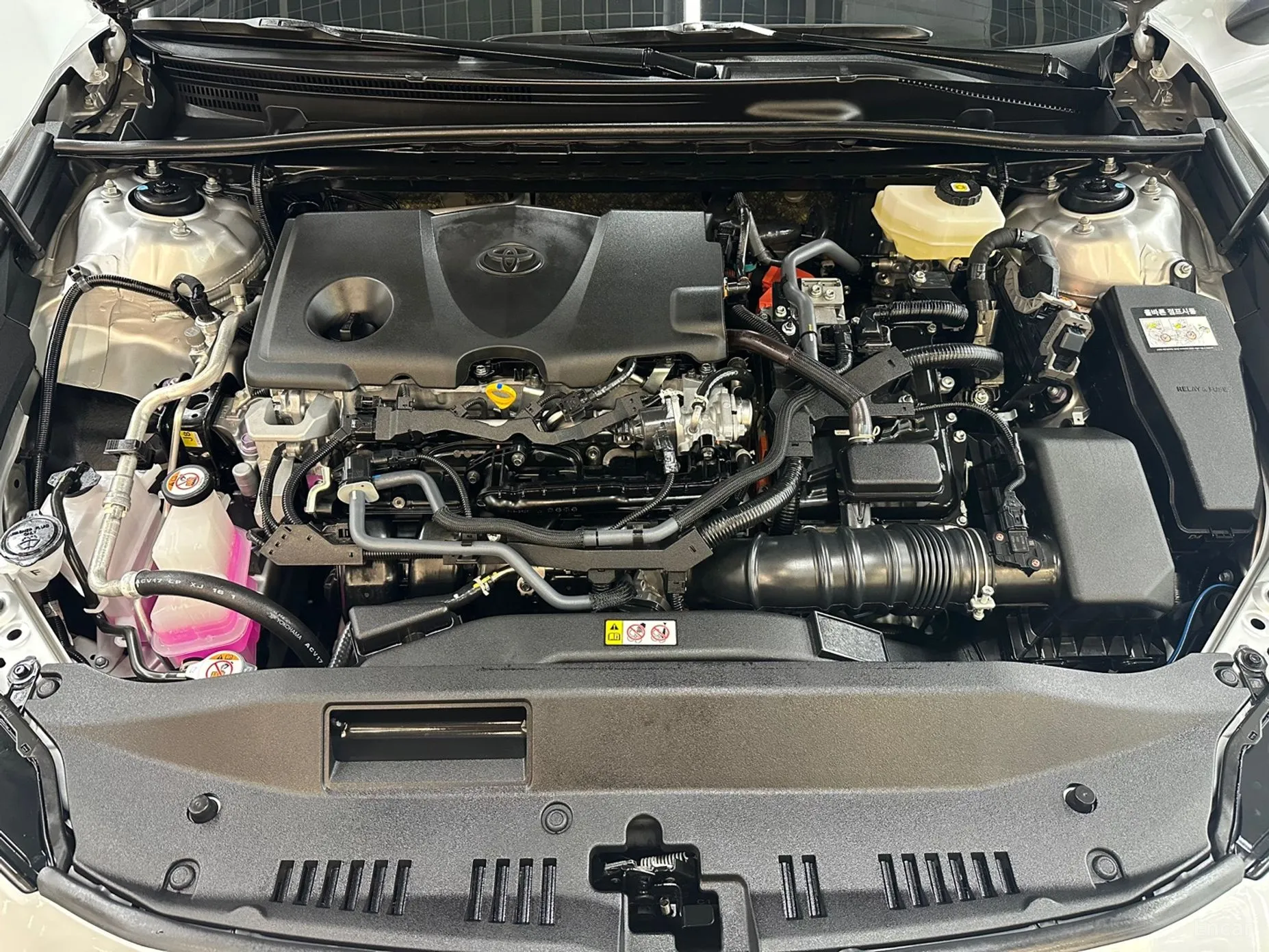 Toyota Camry (XV80) превью 6