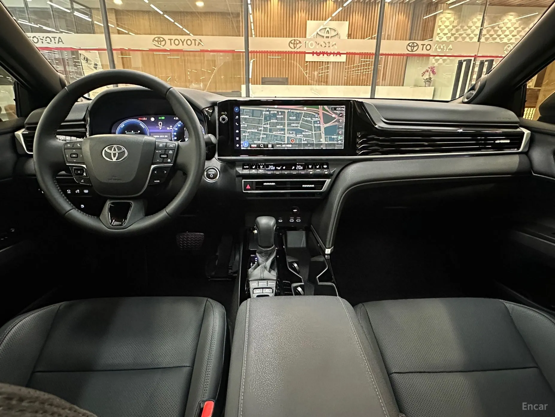 Toyota Camry (XV80) превью 7