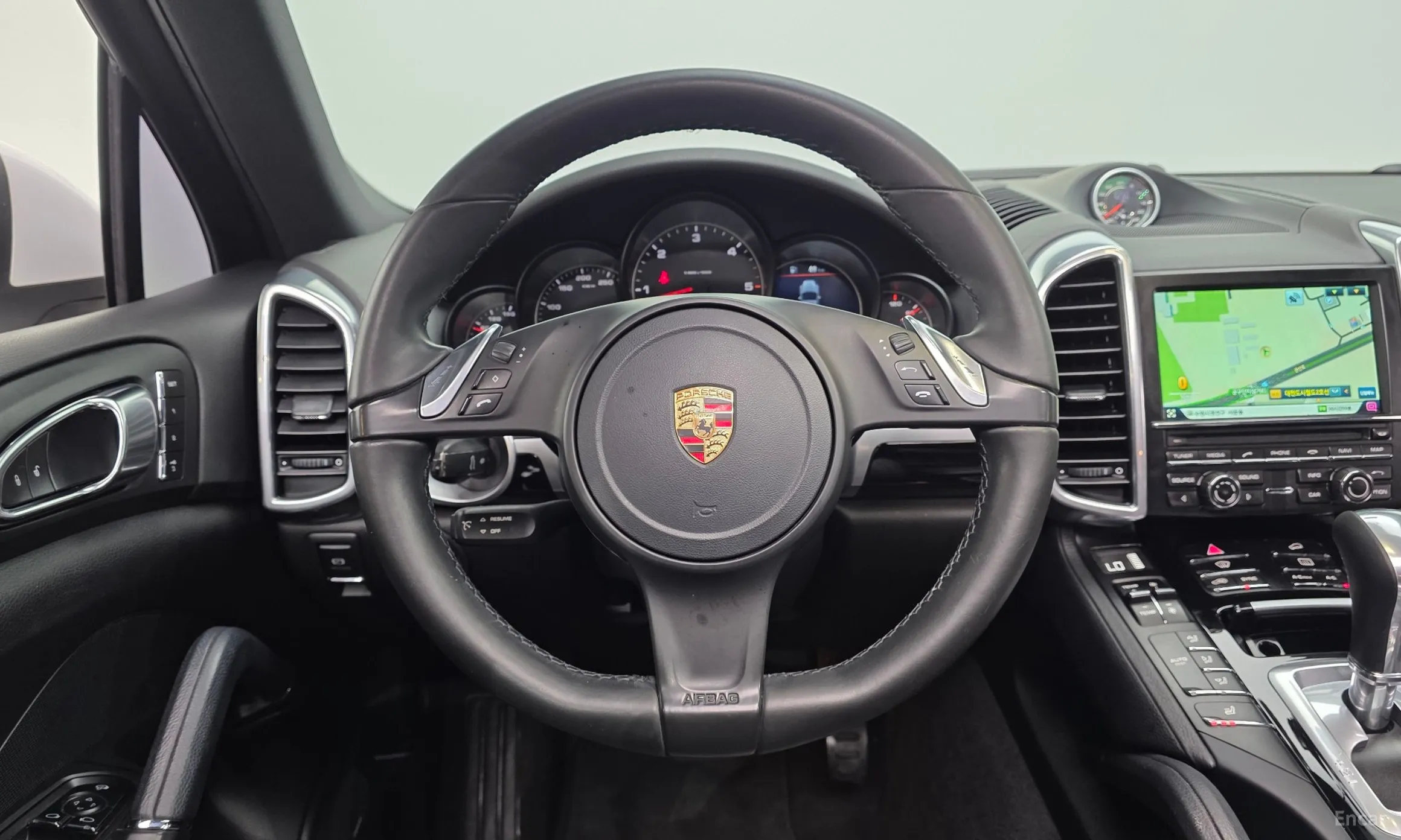 Porsche New Cayenne превью 13